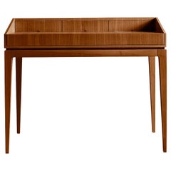 Ideale writing desk #1 by Dale Italia