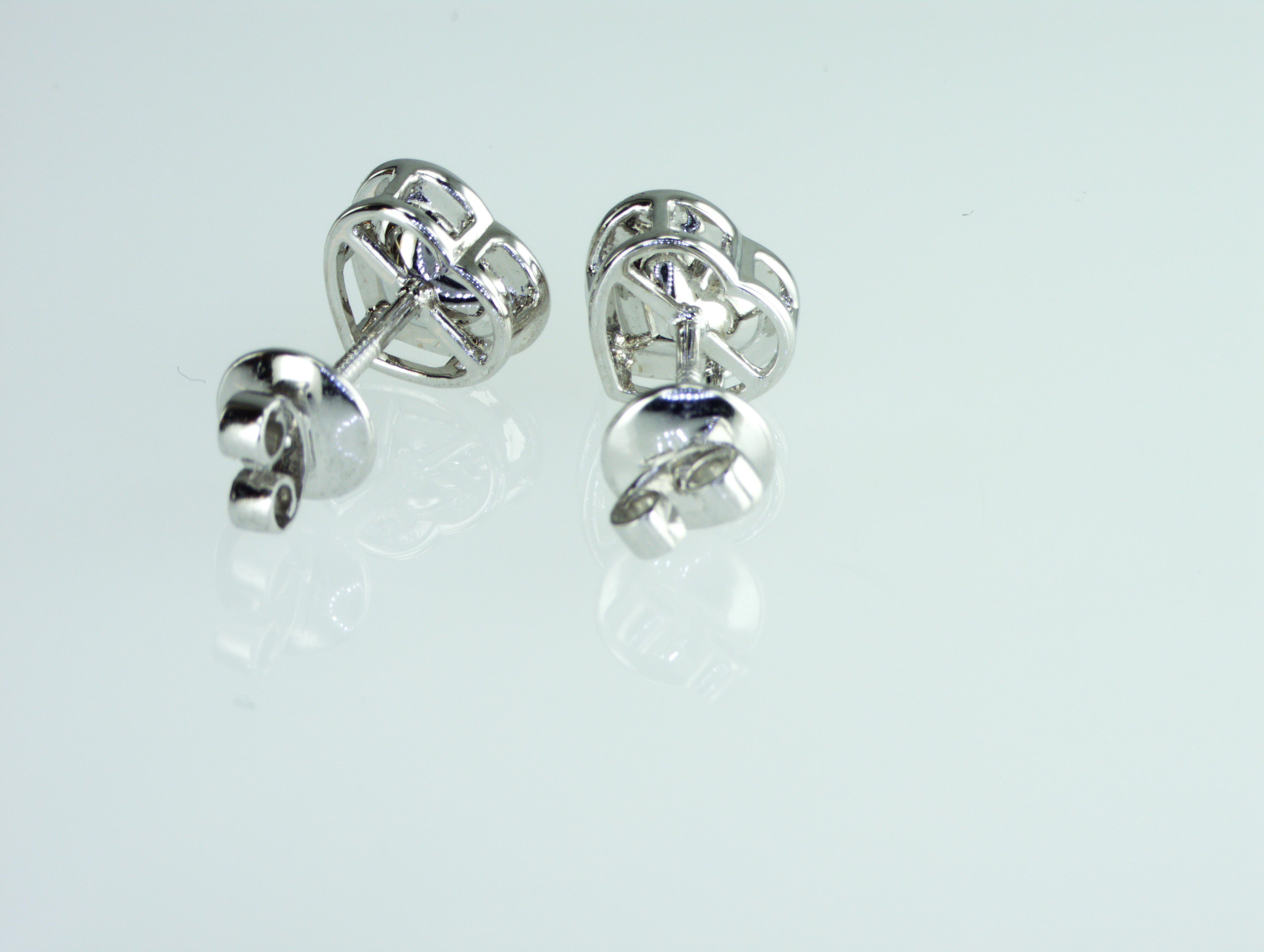 Modern IDL certified 1.42 carat Fancy Yellow Heart shape natural diamonds Earrings For Sale