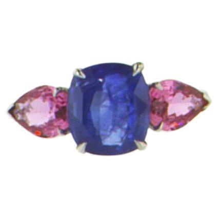 IDL Certified Blue Sapphire 3.02 Carat and Purplish Pink Sapphire1.61 Carat Ring