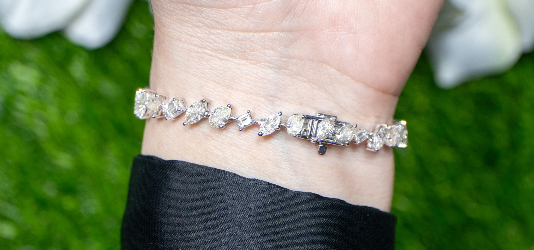 IDL Certified Diamond Tennis Bracelet Mix Cut 10.75 Carats 18K White Gold In New Condition For Sale In Aliso Viejo, CA