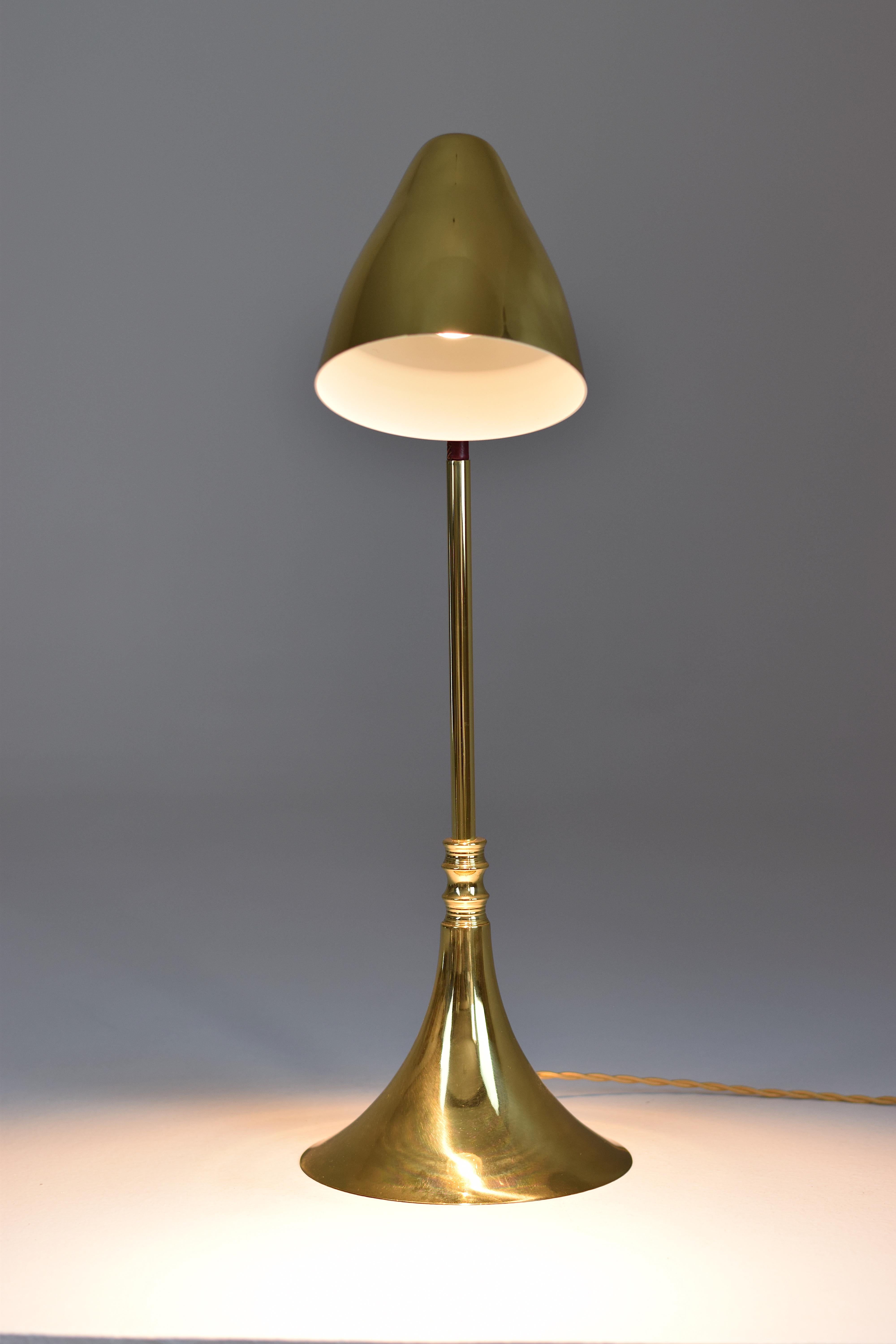 Contemporary IDRIA-T1 Brass Leather Table Lamp, Flow 2 Collection For Sale