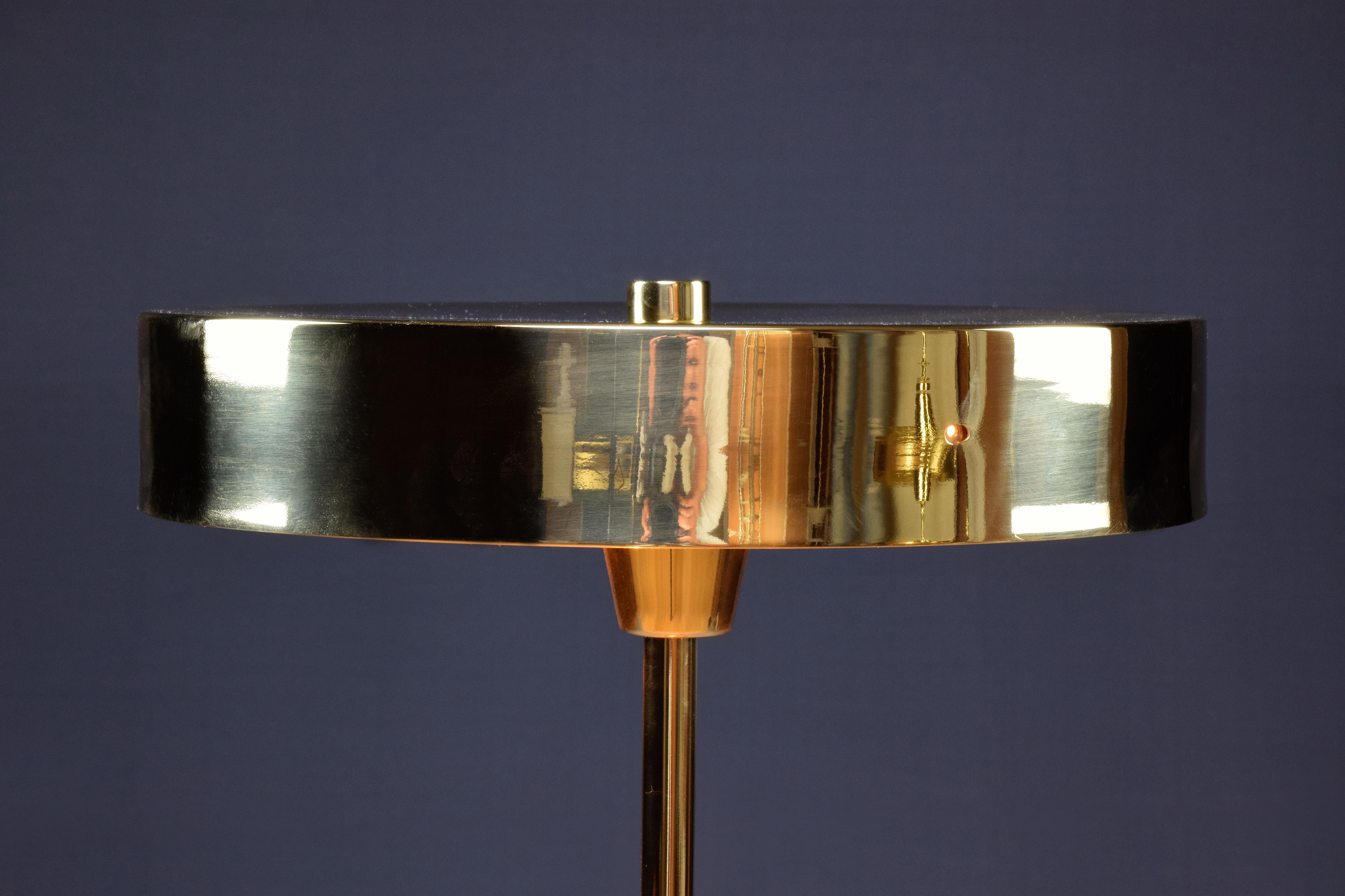 IDRIA-T2 Tischlampe aus Messing, Flow 2 Kollektion im Angebot 2
