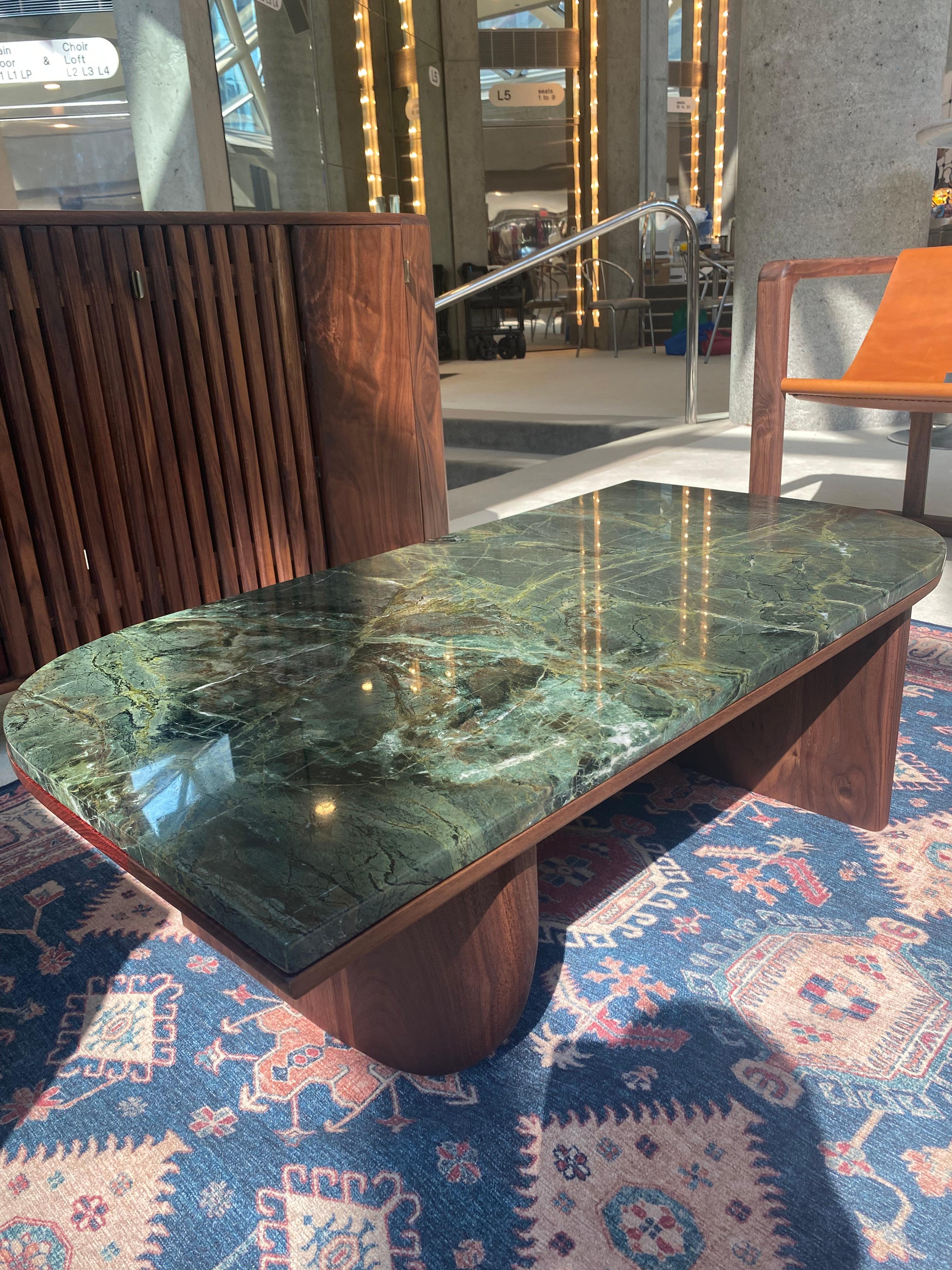 Mid-Century Modern Table basse en pierre naturelle iE-V5 en vente