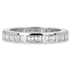 Anillo de boda «Eternity» de Tiffany & Co. en platino con un diamante de 2,50 quilates de talla Asscher