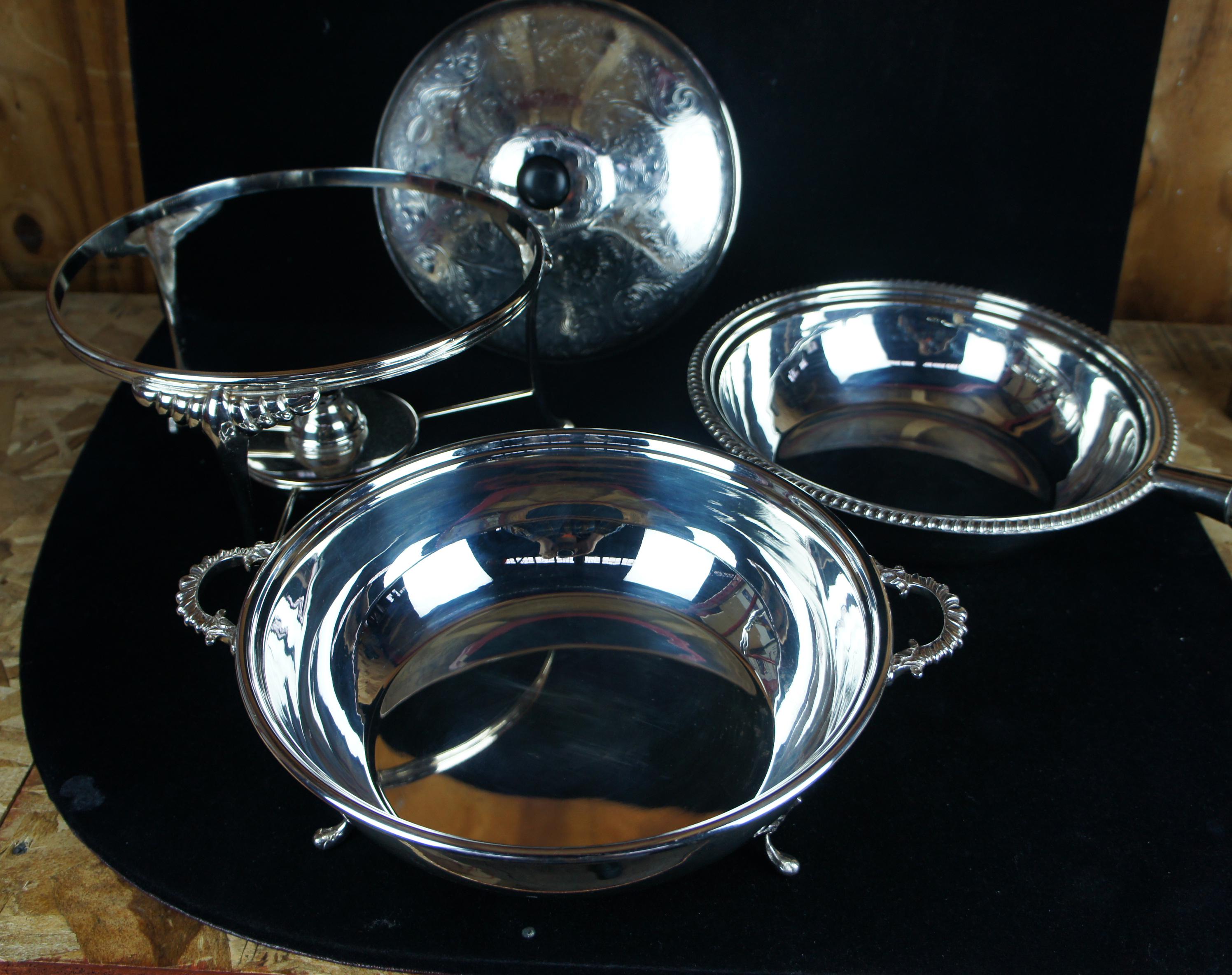IFS Israel Freeman Silver Plate Chafing Dish Serving Bowl Pan Warmer England  In Good Condition For Sale In Dayton, OH