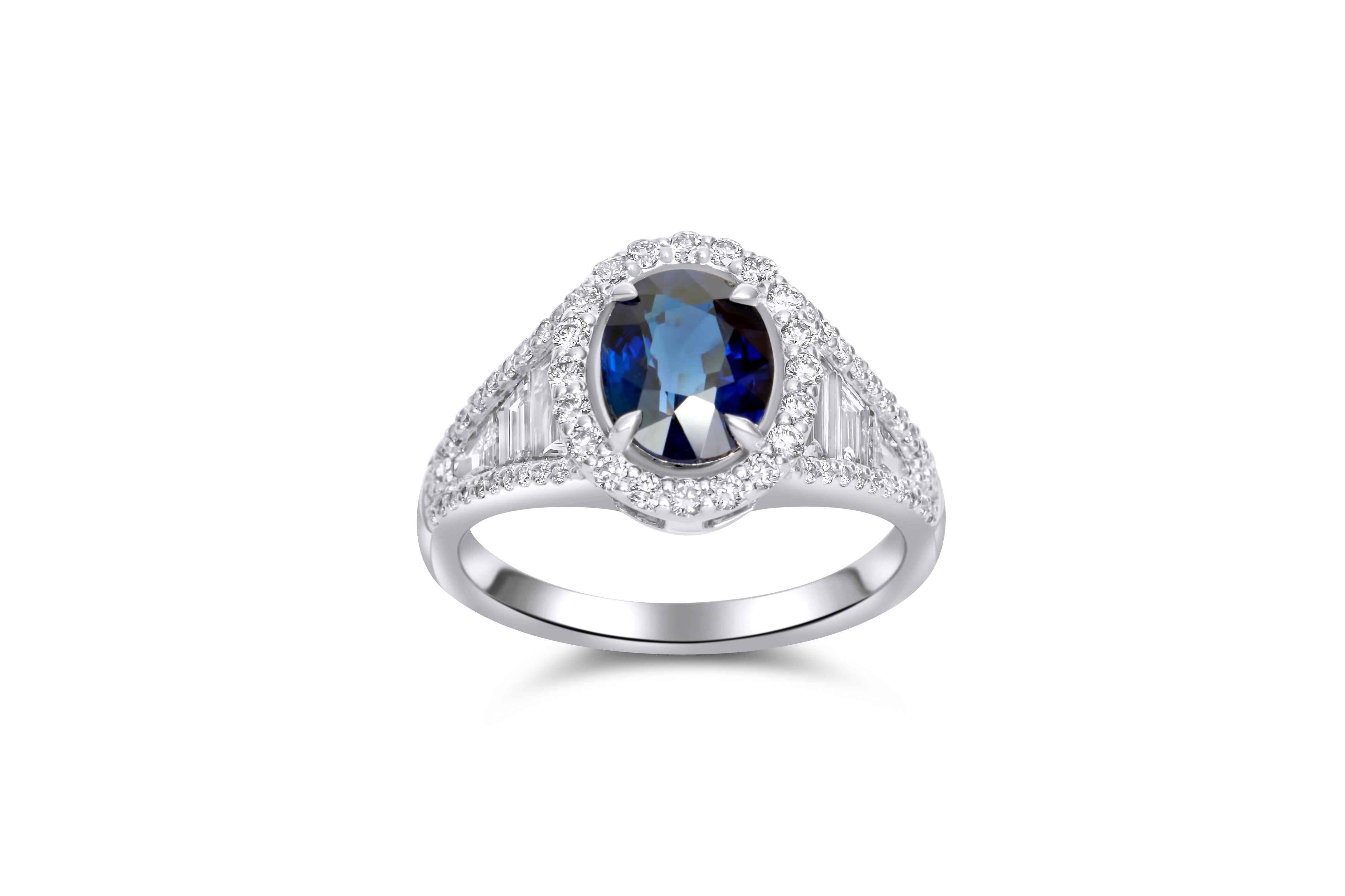 Anello con zaffiro blu vivo del Siam certificato IGA da 1,61 carati in vendita 6