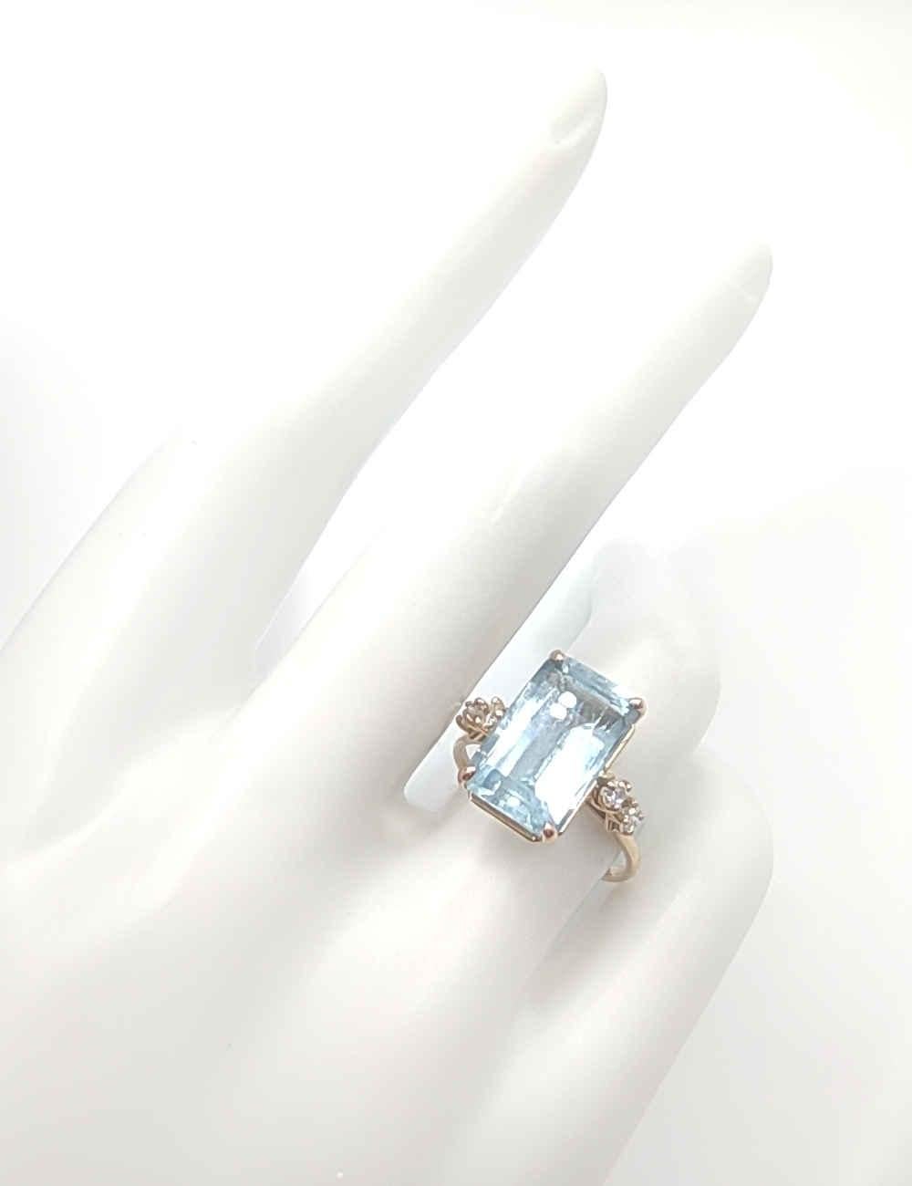 Edelsteinring 14k Gold Aquamarin Ring Diamanten  Frauen Braut  Ringe Zertifiziert (Künstler*in)