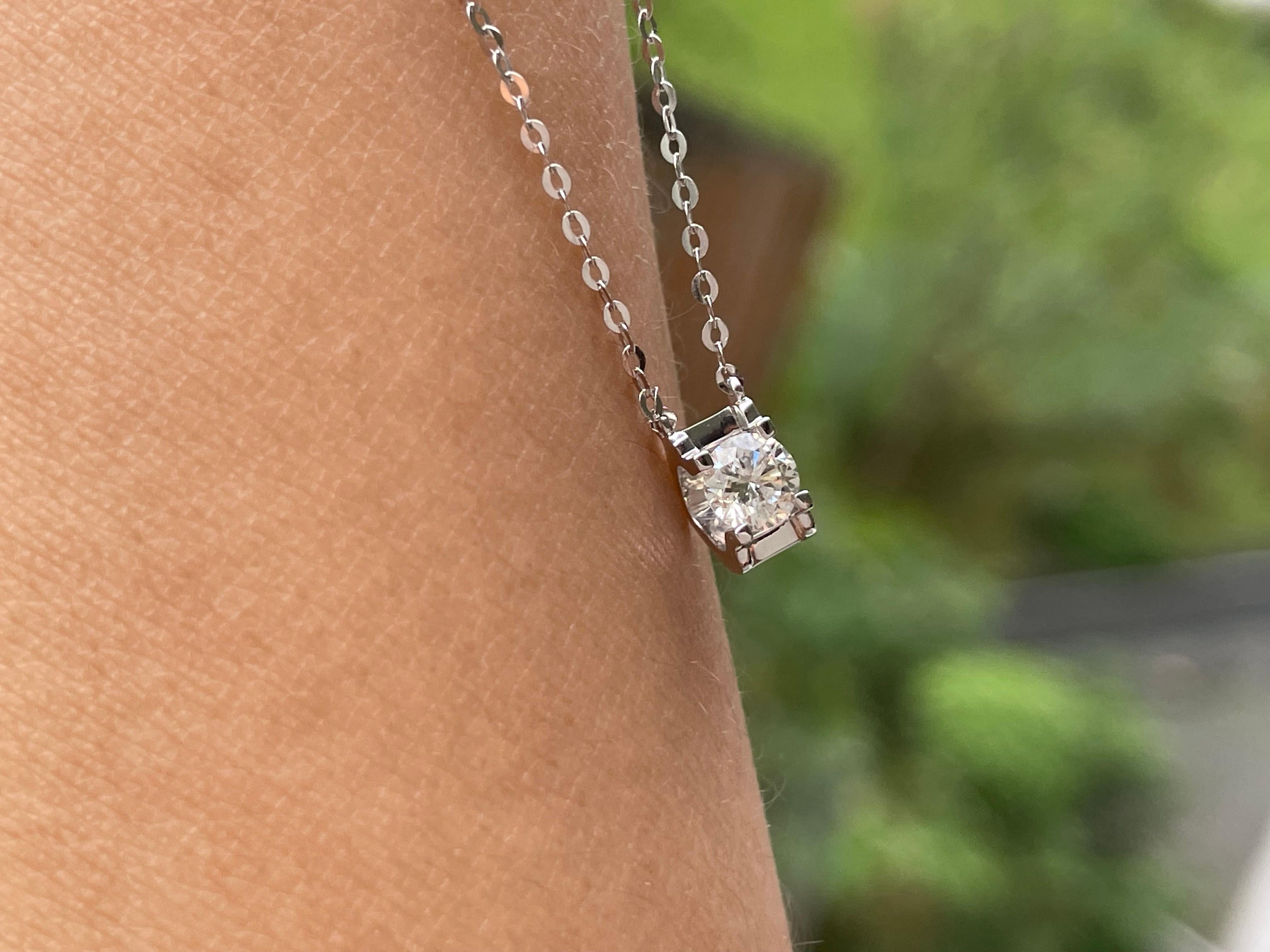 Collana con diamanti naturali IGI da 0,32 carati in oro 18 carati in vendita 2