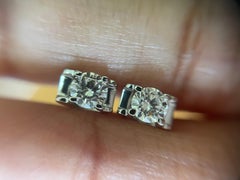Orecchino con diamante naturale IGI da 0,61 carati in oro massiccio 18 carati