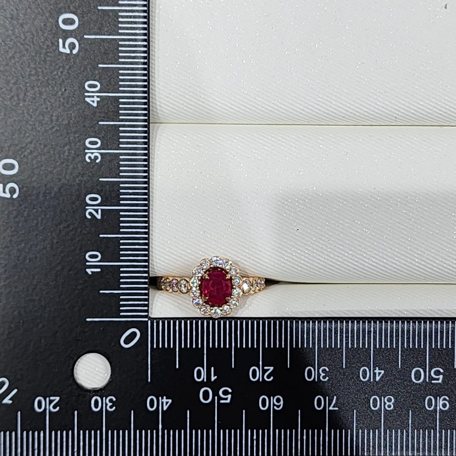 IGI 0.82 Carat Ruby Diamond Ring in 18K Rose Gold For Sale 2