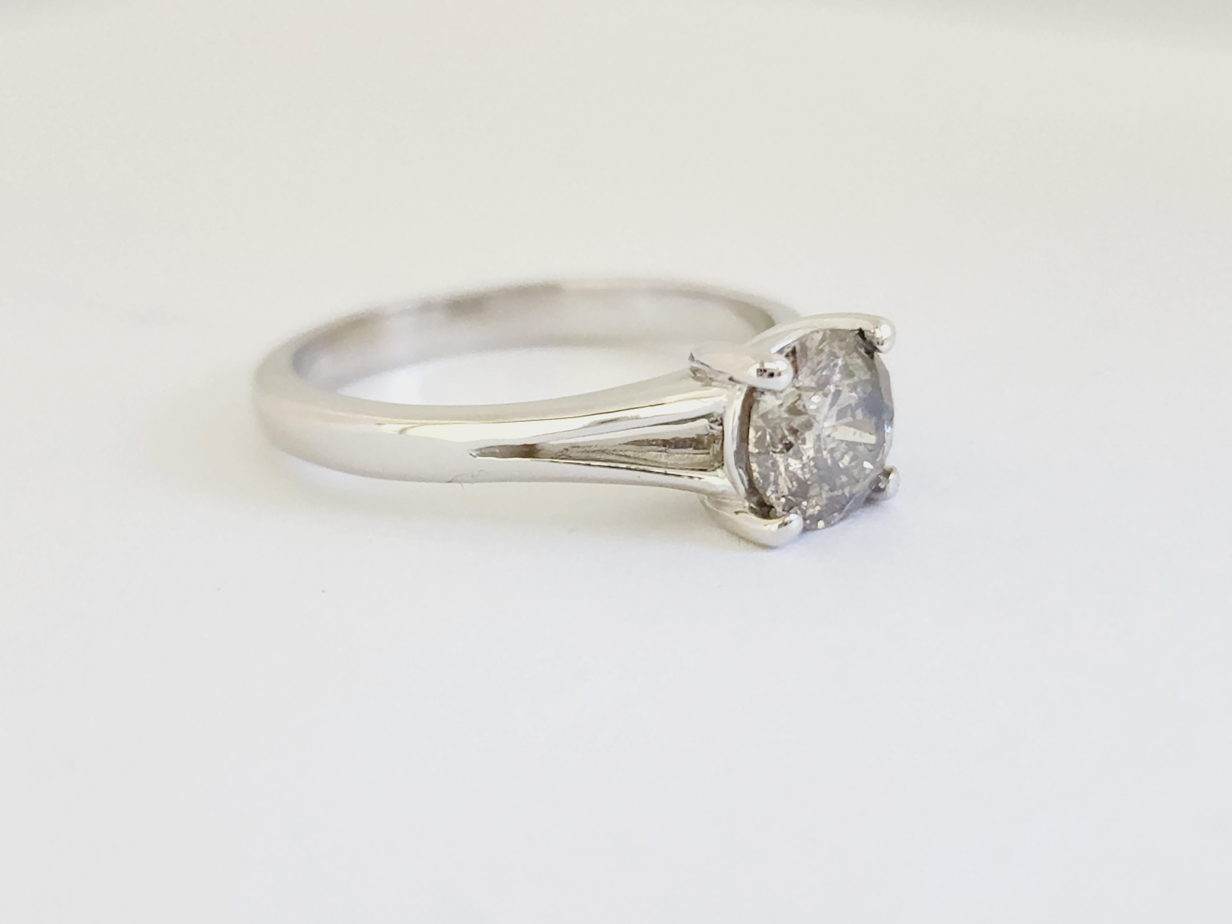IGI 1.01 Carat Natural Grayish Brown Round Diamond Ring 14 Karat White Gold In New Condition For Sale In Great Neck, NY