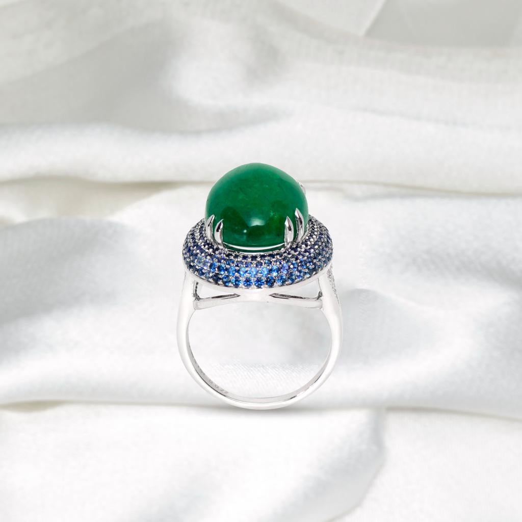 IGI 13.56 Ct 14K White Gold Vivid Green Emerald Diamond Engagement Ring In New Condition For Sale In Kaohsiung City, TW