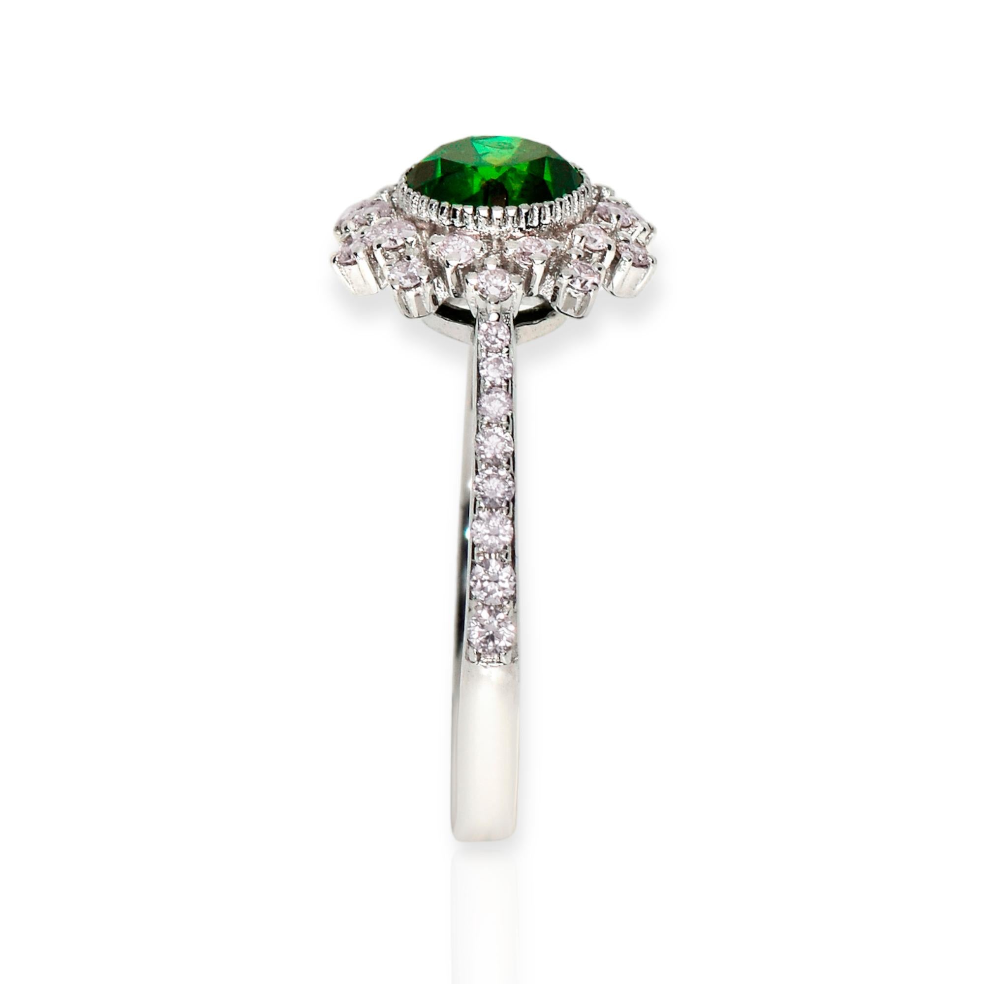 IGI 14K 0.95 Ct Natural Green Diamond Antique Art Deco Style Engagement Ring For Sale 2