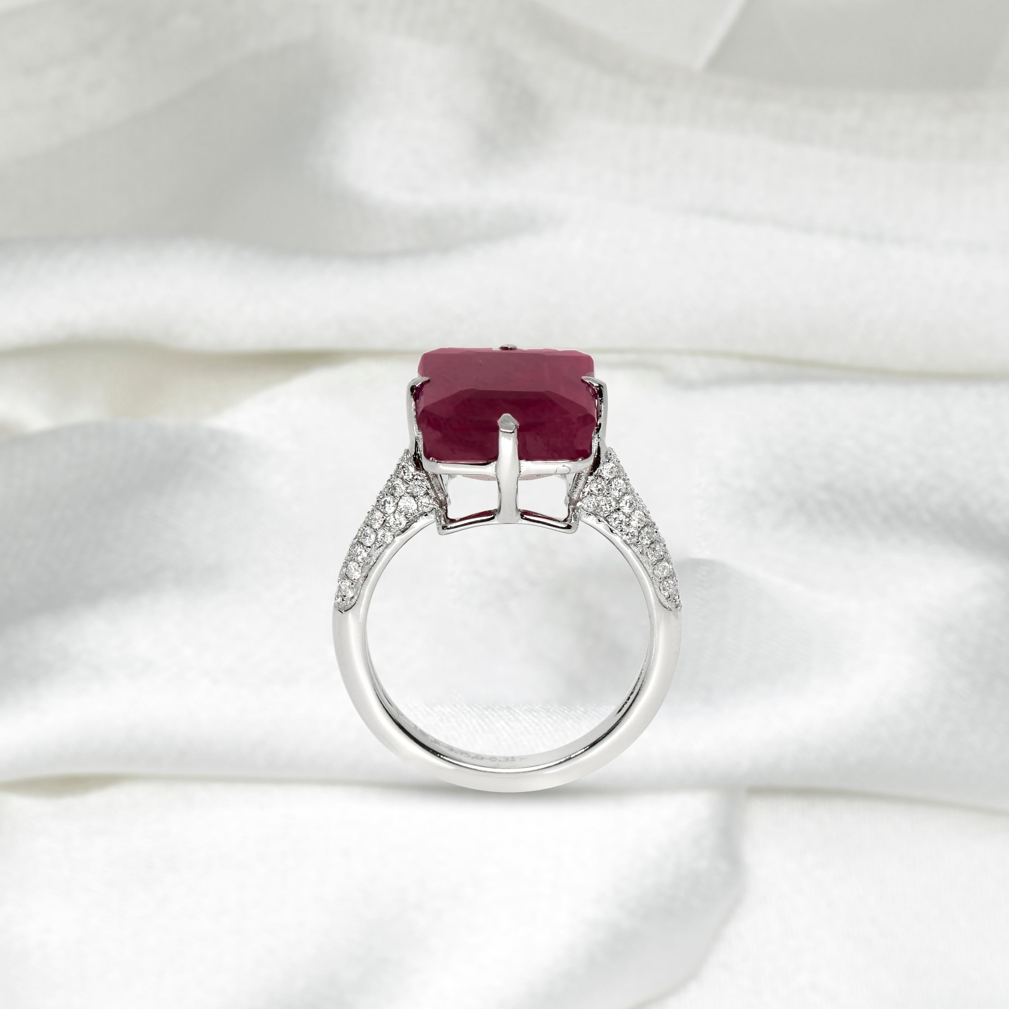Women's IGI 14K 10.25 Ct Natural Ruby Diamond Antique Art Deco Style Engagement Ring For Sale