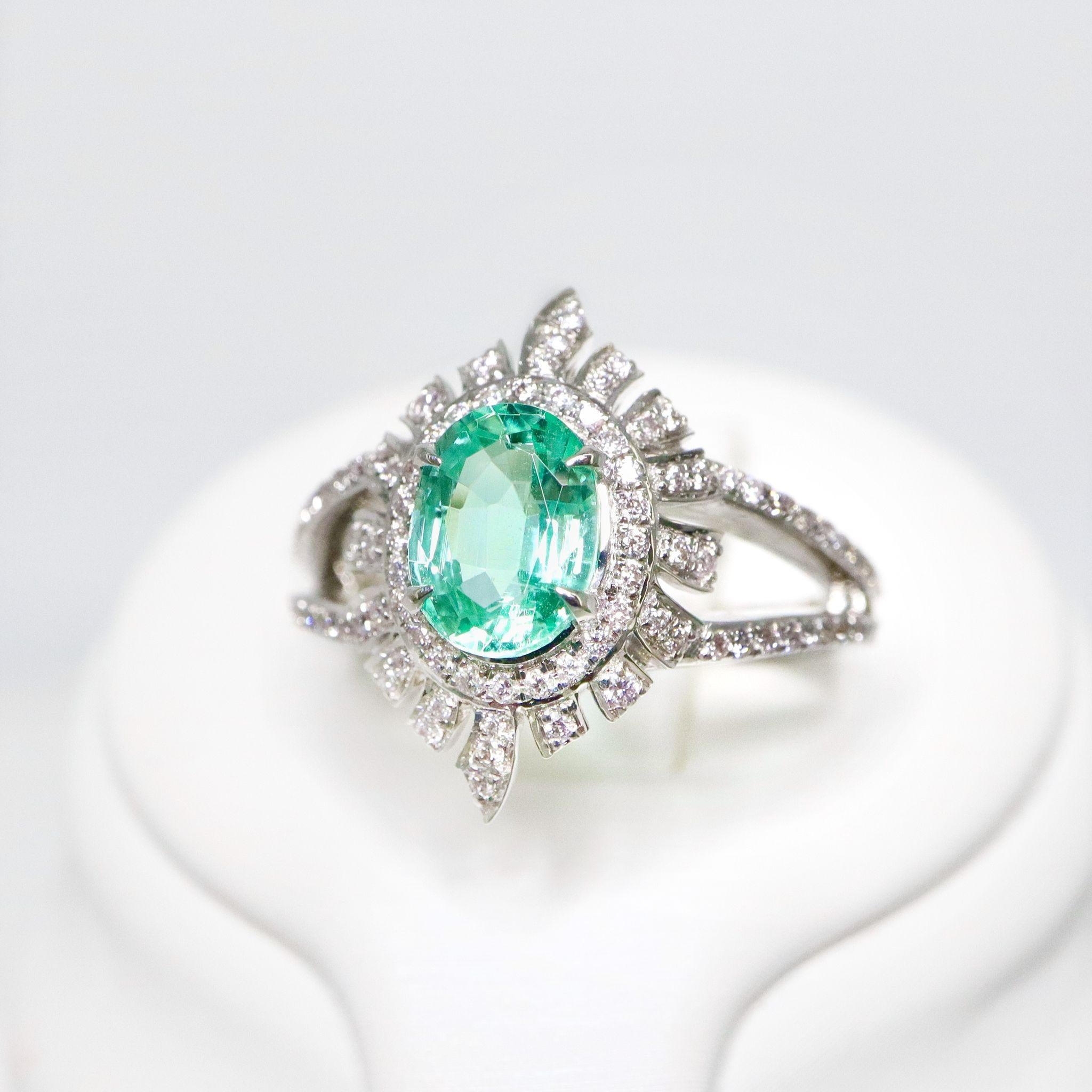 IGI 14K 1.30 Ct Natural Emerald&Pink Diamonds Antique Engagement Ring (Ovalschliff) im Angebot