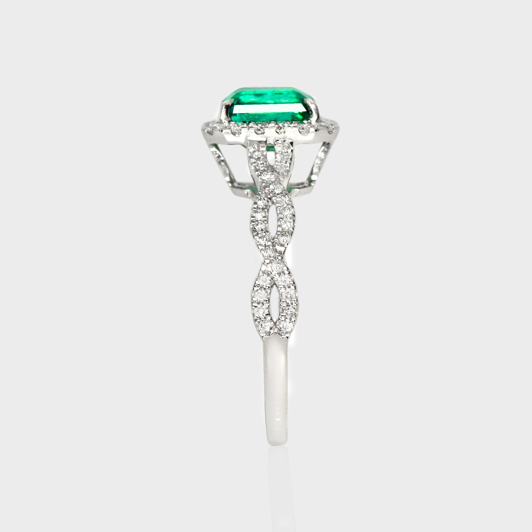 IGI 14K 1.38 Ct Natural Emerald&Diamonds Antique Engagement Ring Pour femmes en vente