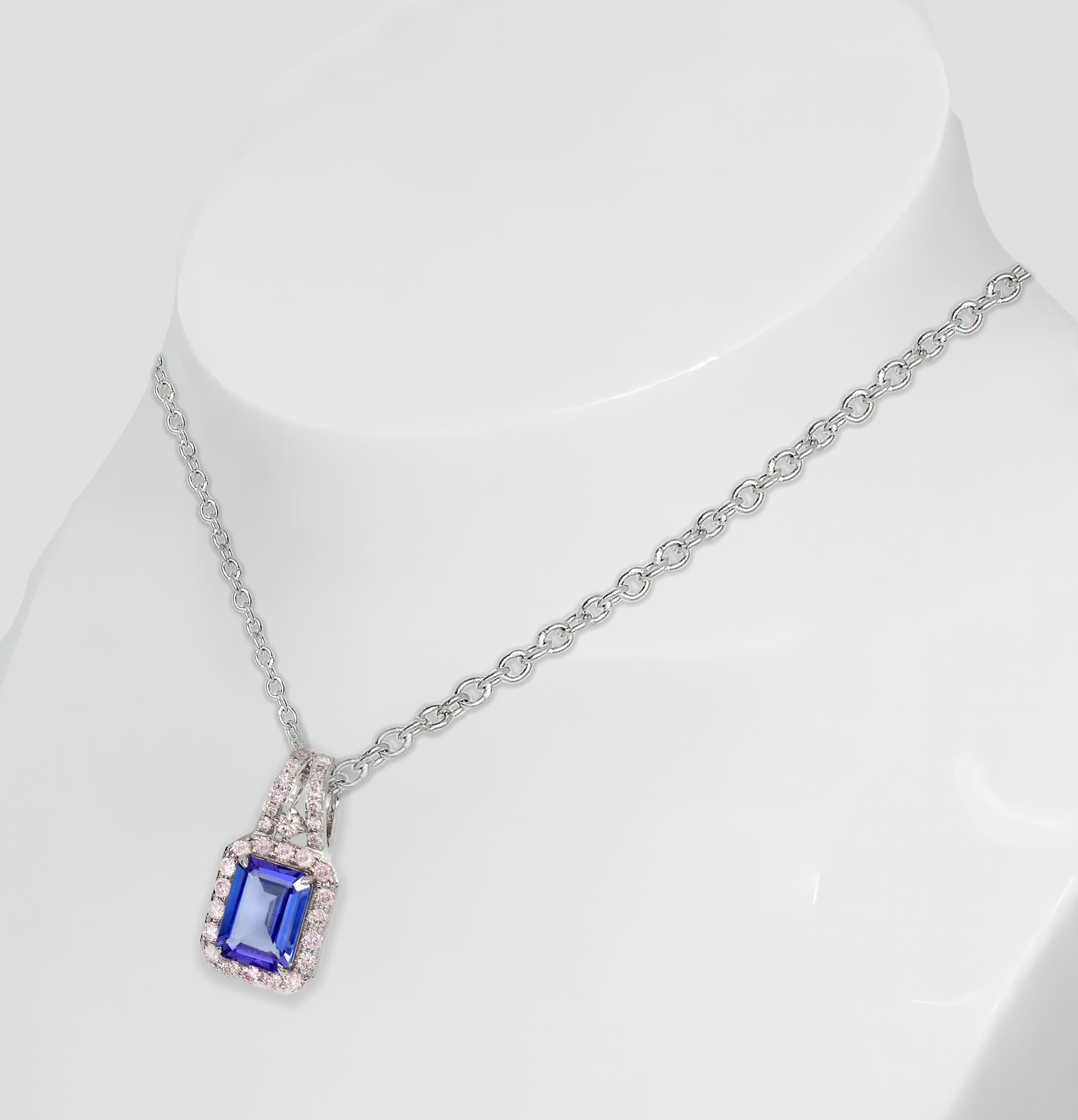 Contemporary IGI 14K 1.57 ct Tanzanite&Pink Diamond Antique Pendant Necklace For Sale
