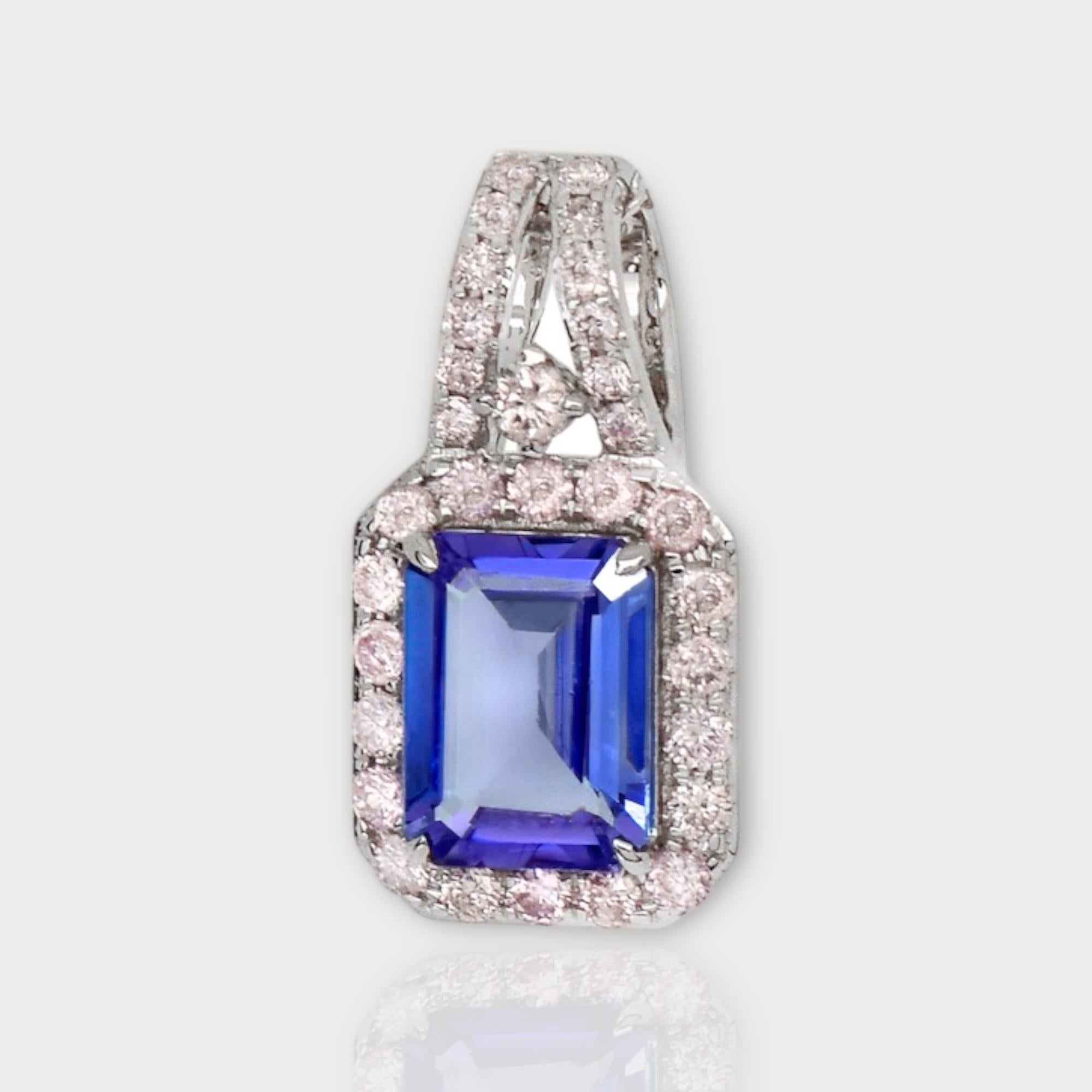 IGI 14K 1.57 ct Tanzanite&Pink Diamond Antique Pendant Necklace In New Condition For Sale In Kaohsiung City, TW
