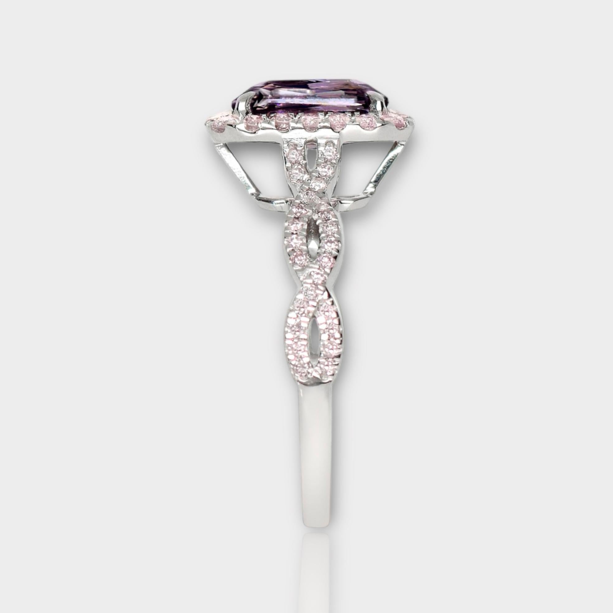Women's IGI 14K 1.65 Ct Purple Spinel&Pink Diamonds Antique Engagement Ring For Sale
