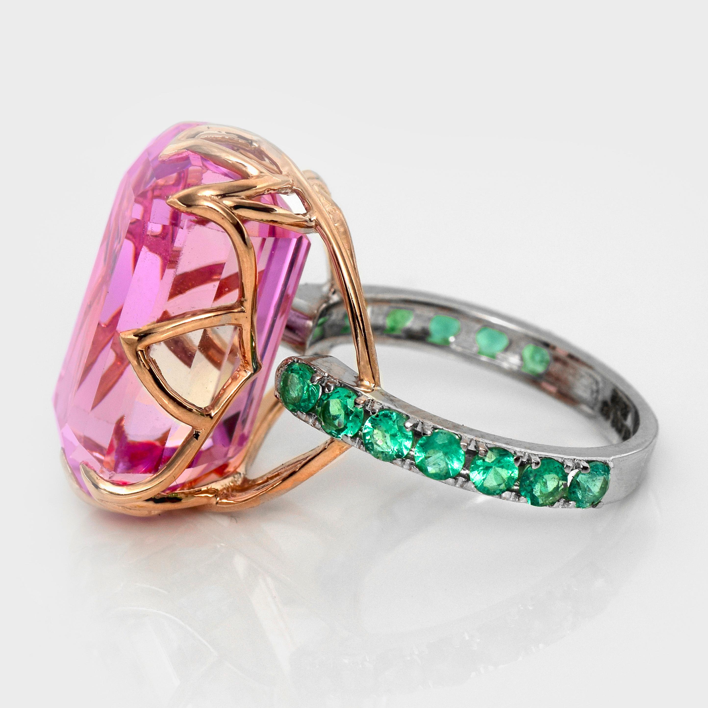 Emerald Cut IGI 14K 18.18 ct Dual-Color Kunzite&Emeralds Art Deco Cocktail Ring For Sale