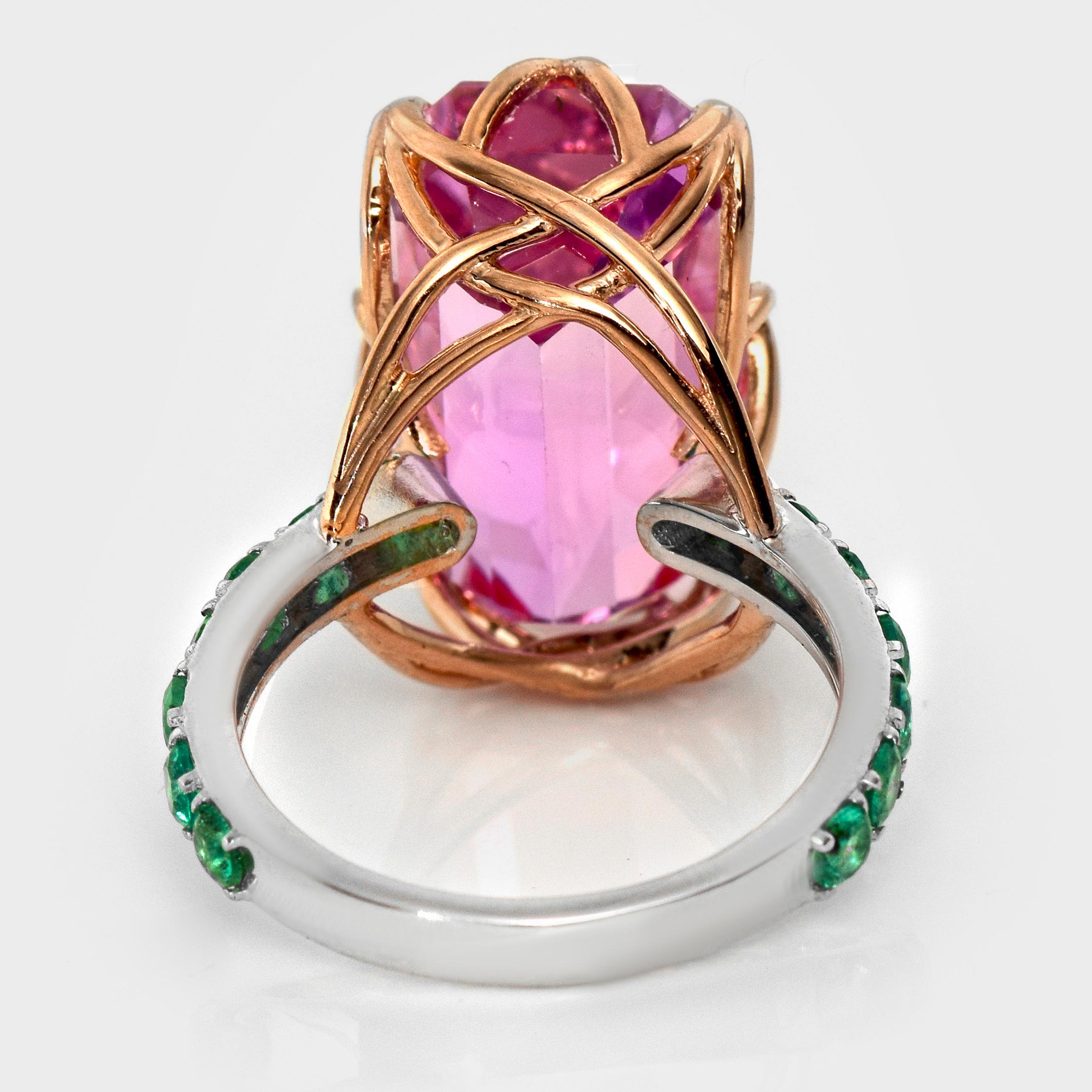 IGI 14K 18.18 ct Dual-Color Kunzite&Emeralds Art Deco Cocktail Ring For Sale 1
