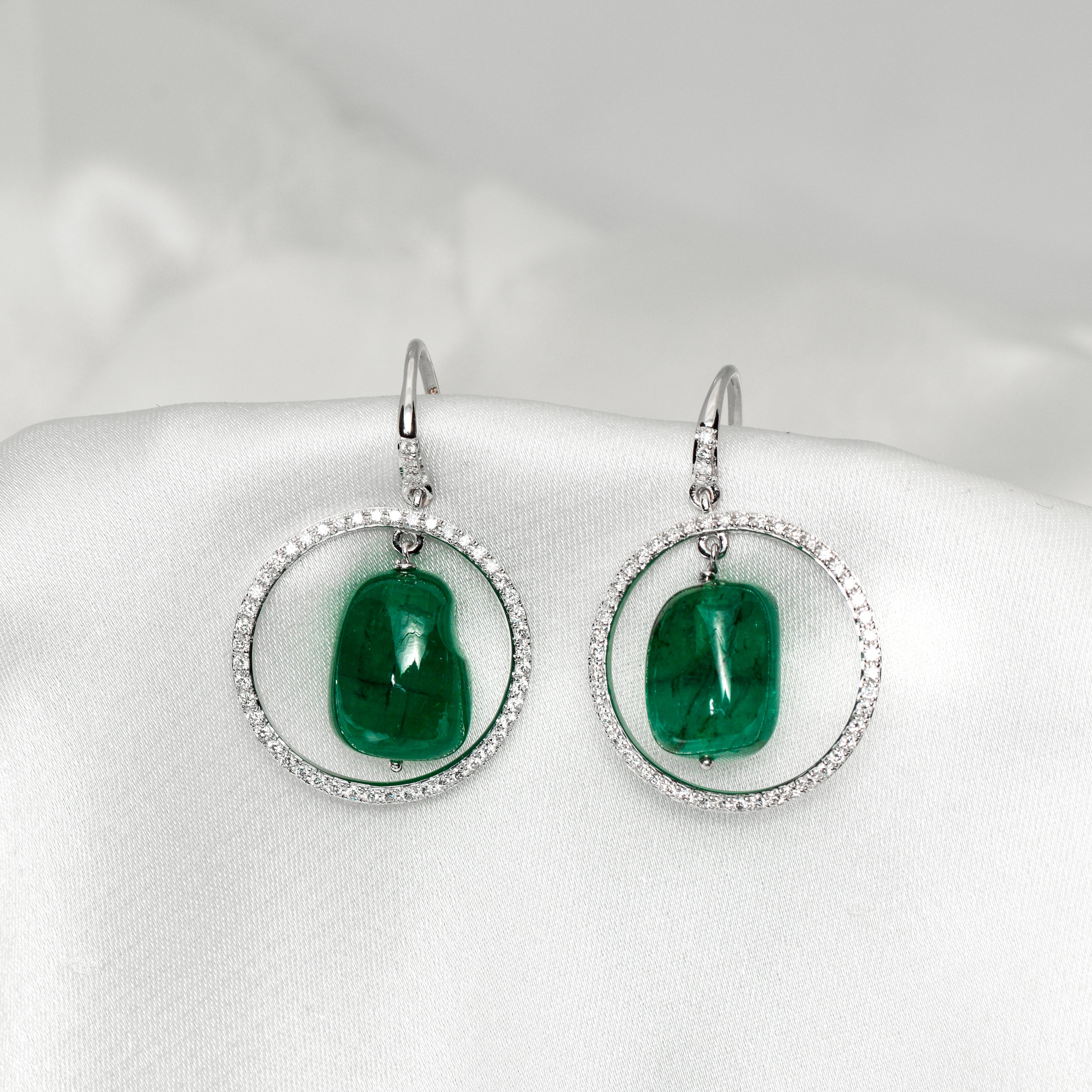**One IGI 14K White Gold 19.56 Ct Emerald&Diamonds Antique Art Deco Style Hook Earrings **

Pairs of IGI-Certified natural green Emerald as the center stone weighing 19.56 ct surrounded with the FG VS accent diamonds weighing 0.73 ct on the 14K
