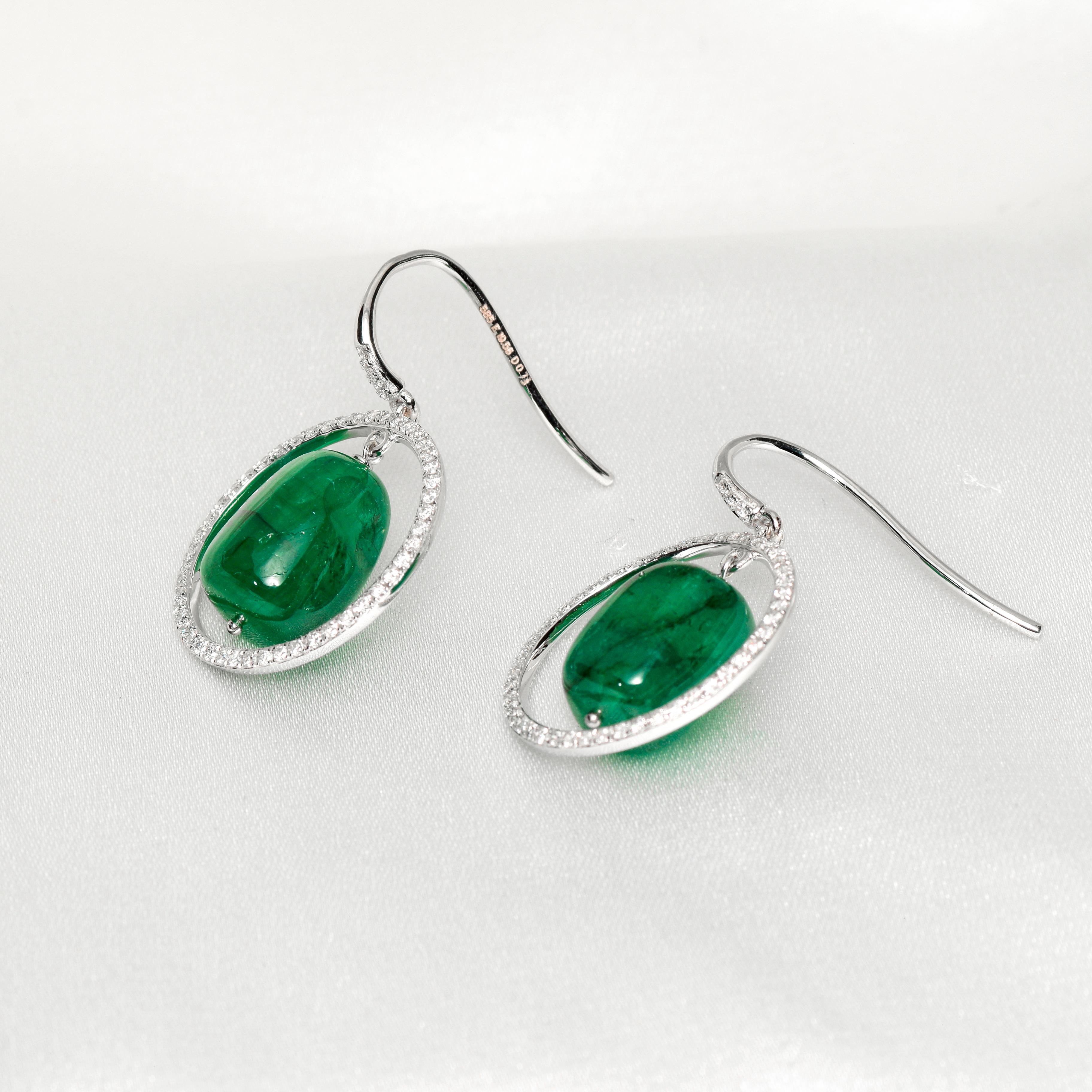 IGI 14k 19.56ct Emerald & Diamonds Antique Art Deco Style Hook Earrings In New Condition For Sale In Kaohsiung City, TW