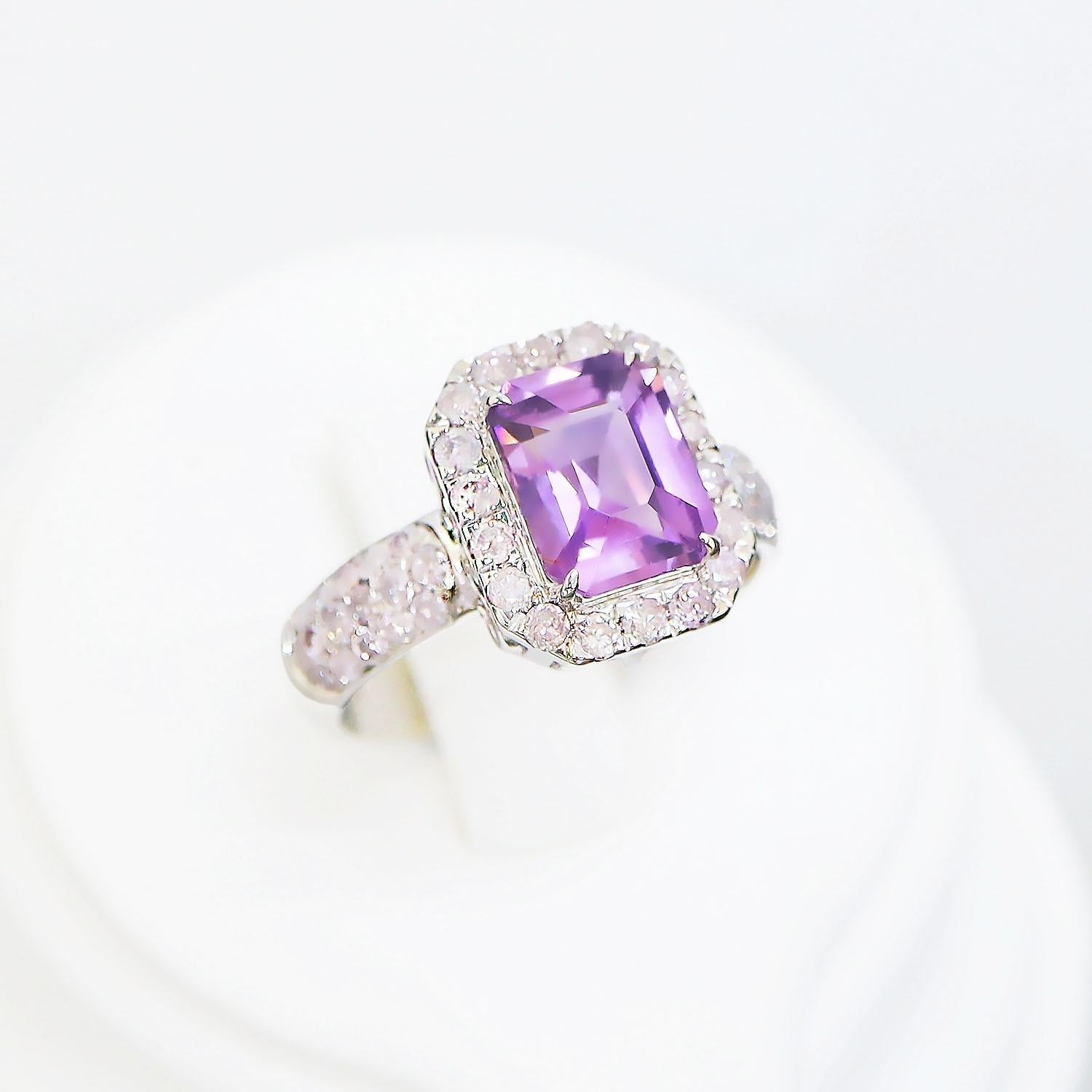 Women's IGI 14K 2.05 Ct Pinkish Purple Spinel&Pink Diamonds Antique Engagement Ring For Sale