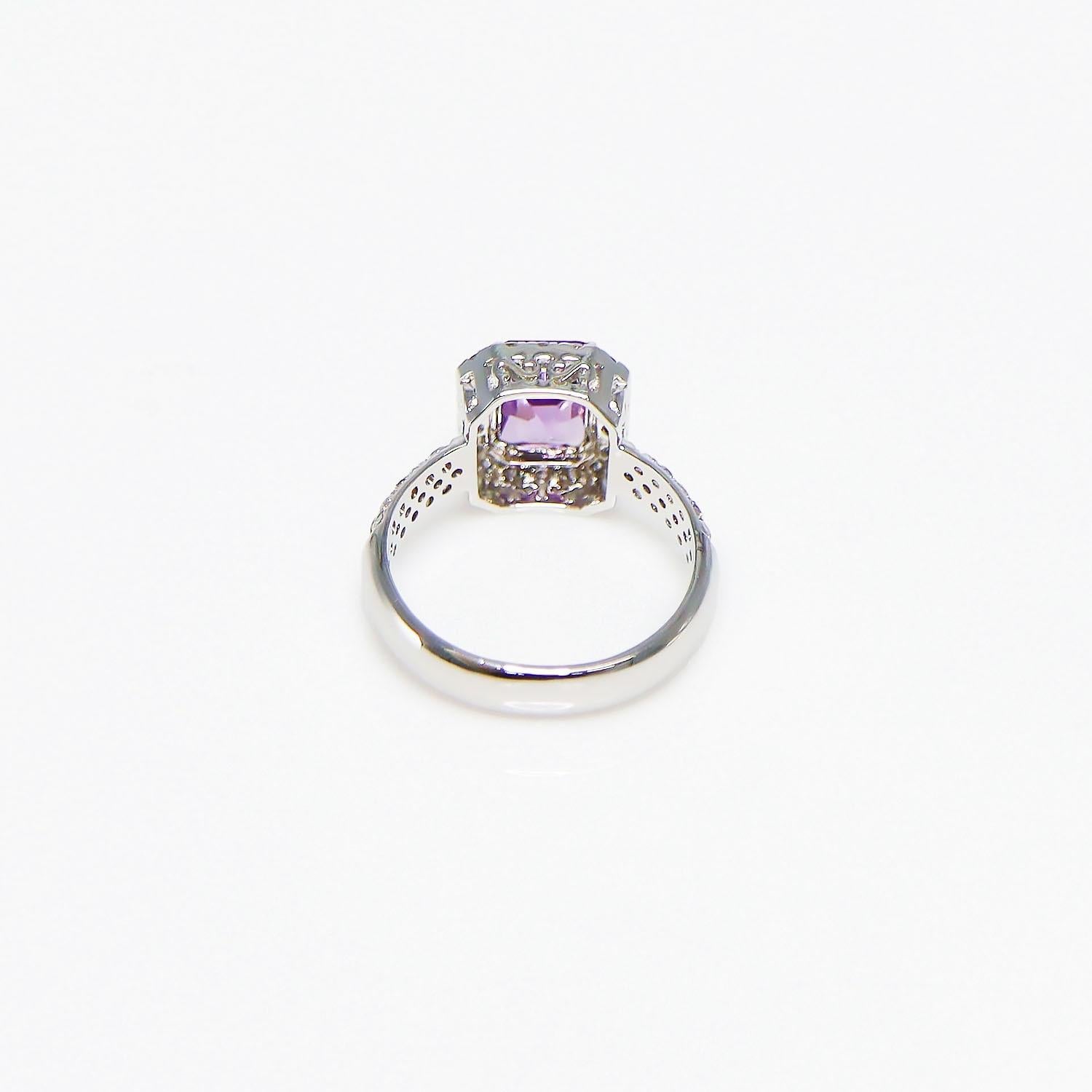 IGI 14K 2.05 Ct Pinkish Purple Spinel&Pink Diamonds Antique Engagement Ring For Sale 3