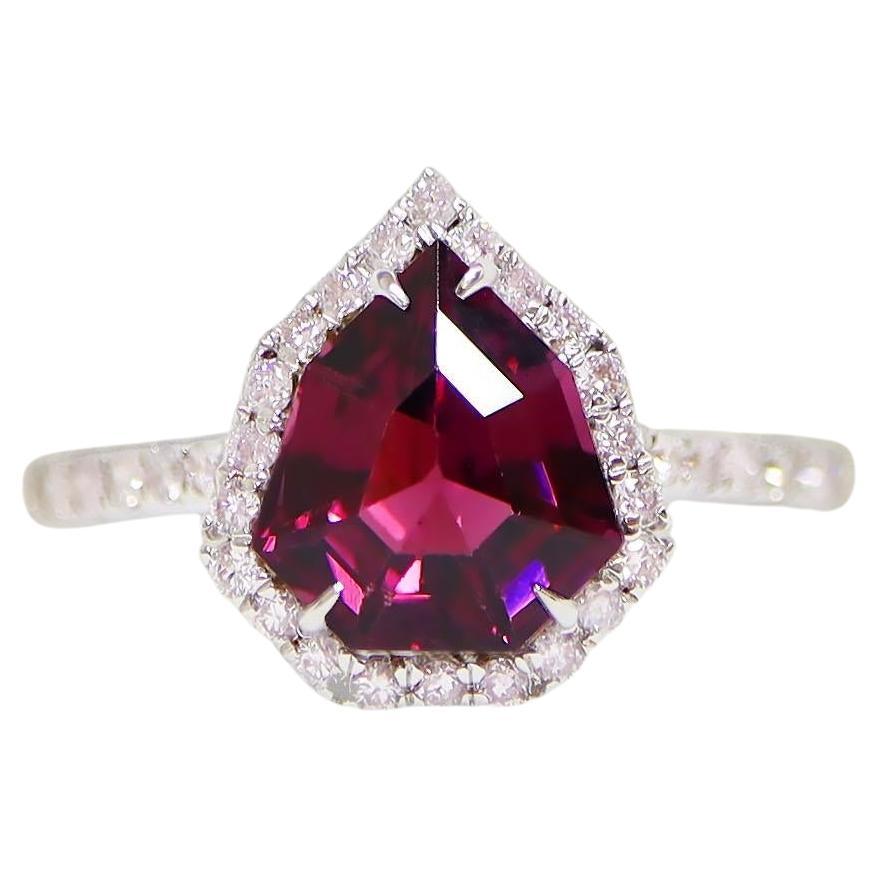 IGI 14K 2.10 Ct Purple Spinel&Pink Diamonds Antique Engagement Ring For Sale
