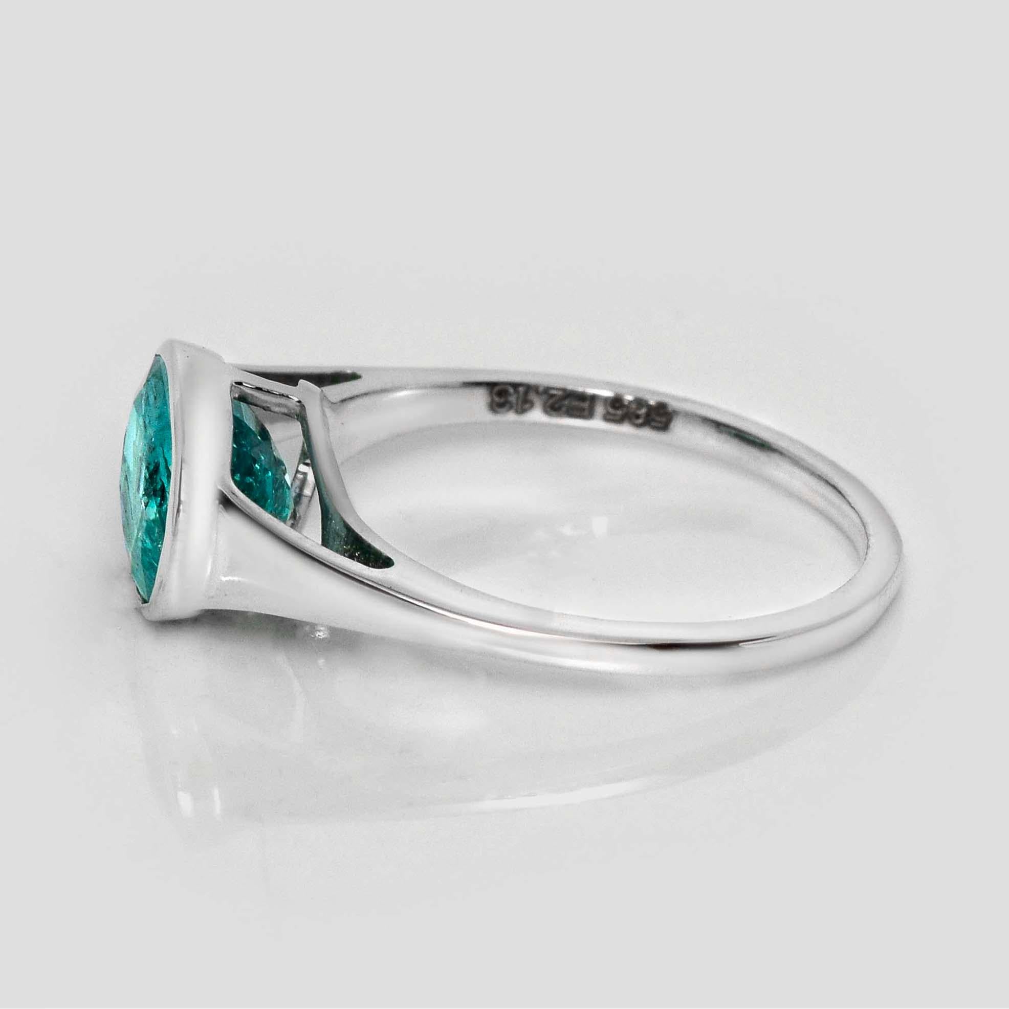 Women's or Men's IGI 14K 2.13 Ct Natural Emerald Antique Engagement Ring For Sale