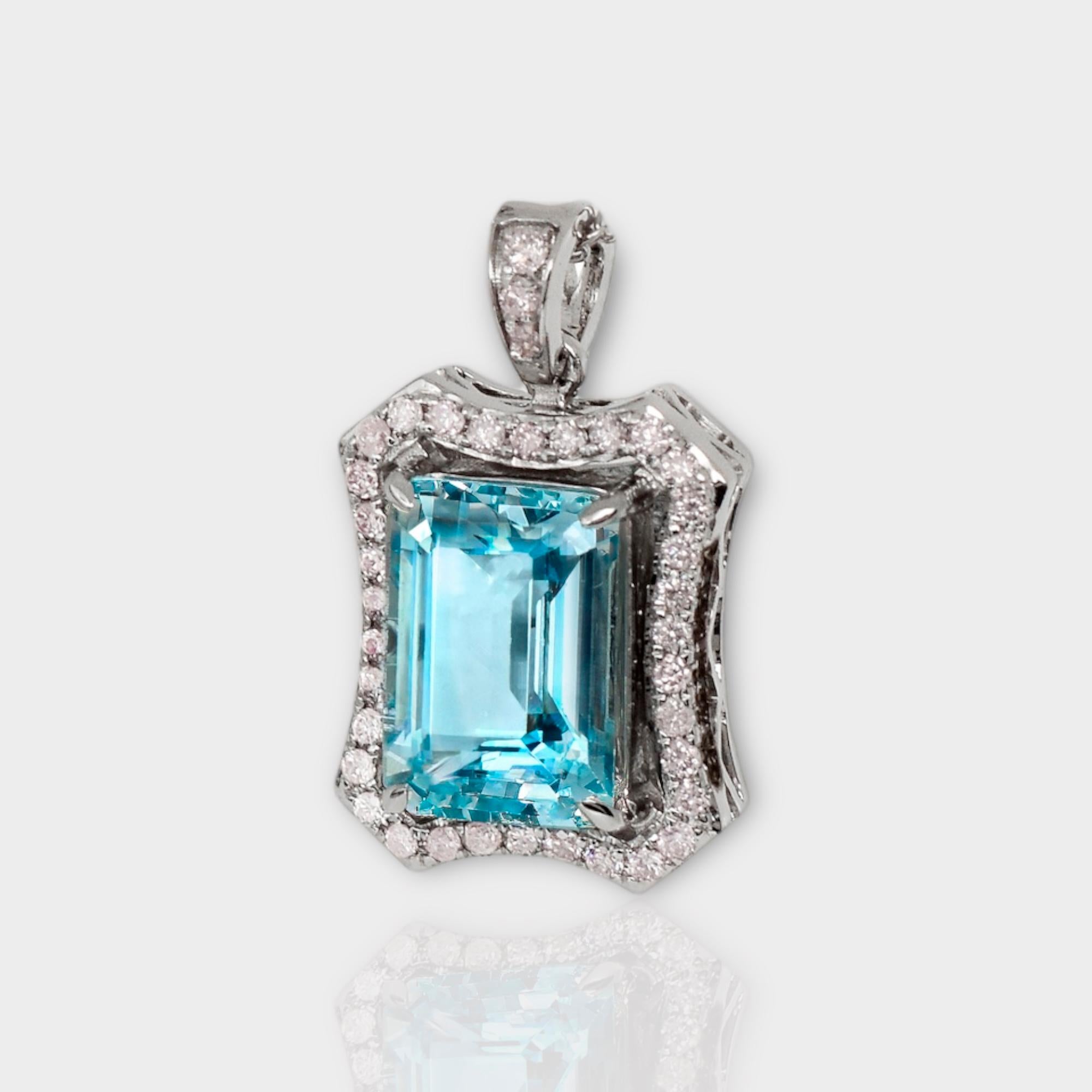 IGI 14K 2.21 Ct Aquamarine&Pink Diamonds Pendant Necklace In New Condition For Sale In Kaohsiung City, TW