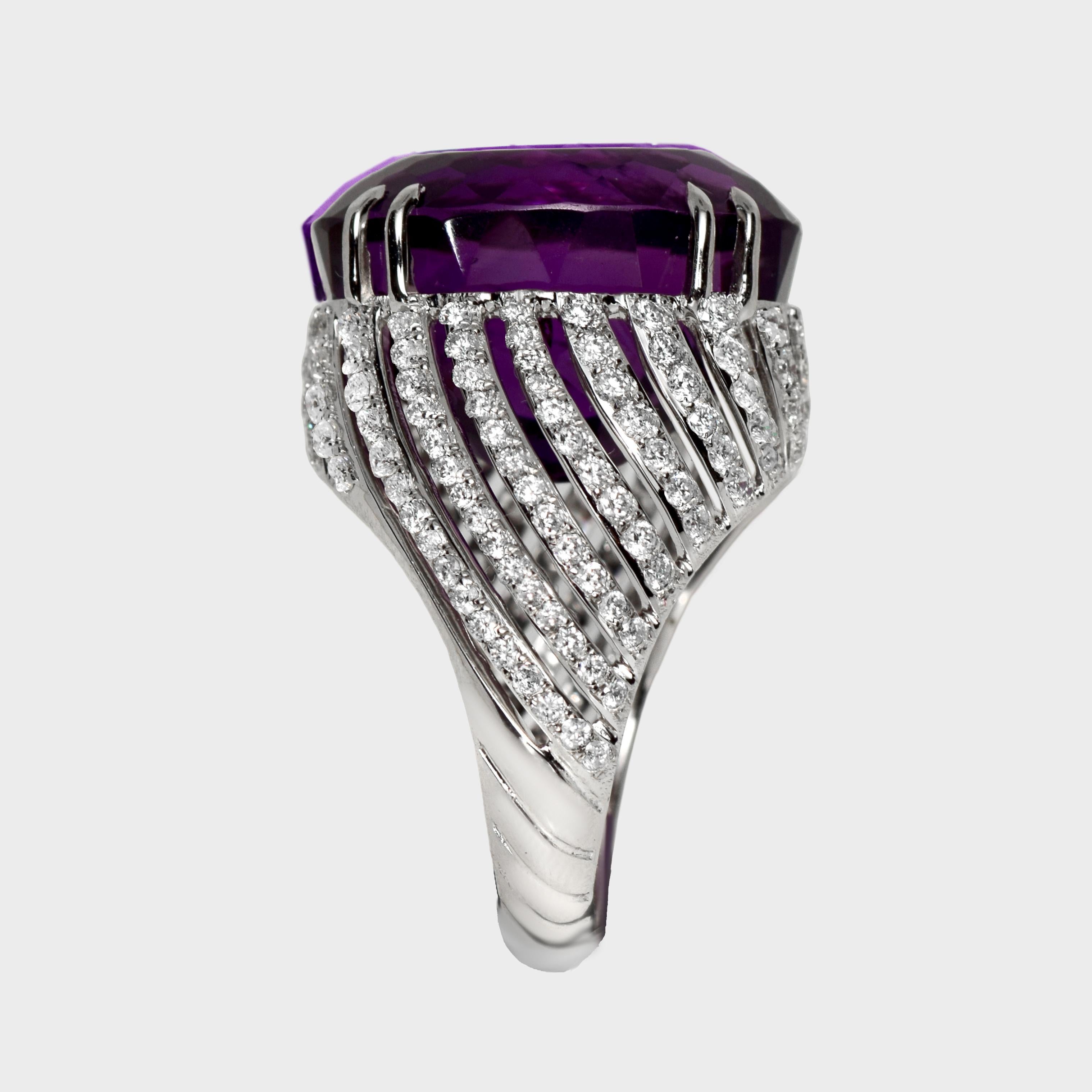 IGI 14K 23.07 ct  Natural Purple Amethyst Diamonds Antique Engagement Ring In New Condition In Kaohsiung City, TW