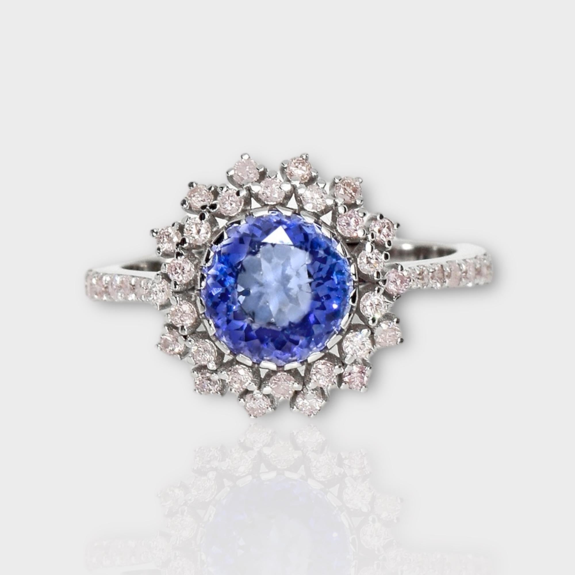 *IGI 14K 2.33 ct Tansanit&Rosa Diamant Antiker Art Deco Stil Verlobungsring*
Der natürliche, intensiv bläulich-violette Tansanit mit einem Gewicht von 2,33 ct ist der Mittelstein, umgeben von natürlichen, rosafarbenen Diamanten mit einem Gewicht von