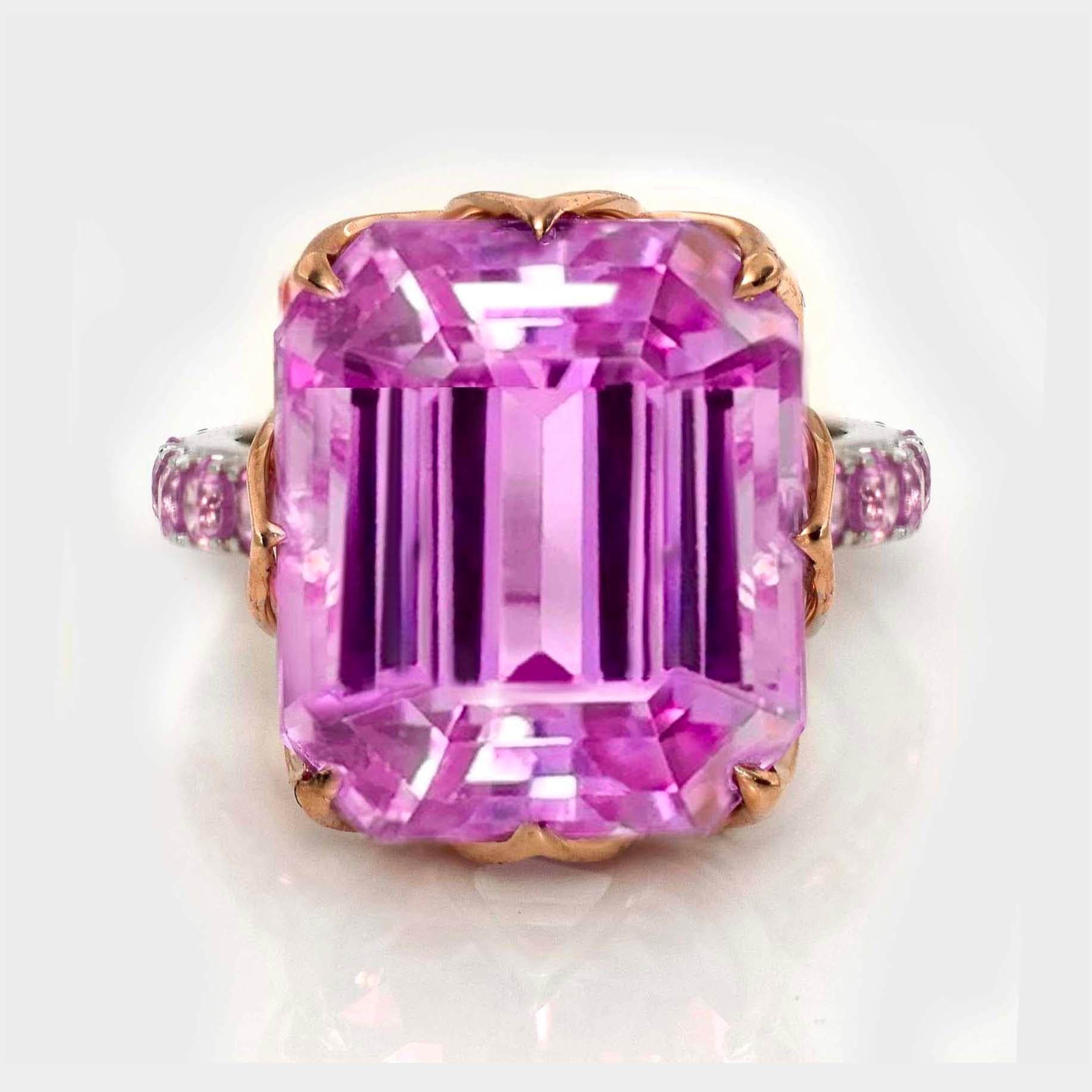 *IGI 14K 25.37 ct Pink Kunzite&Sapphires Antique Art Deco Engagement Ring*
Natural intense pink color Kunzite as the center stone weighing 25.37 ct surrounded with natural pink Sapphires weighing 1.51 ct on the 14K dual gold band.

The classic halo