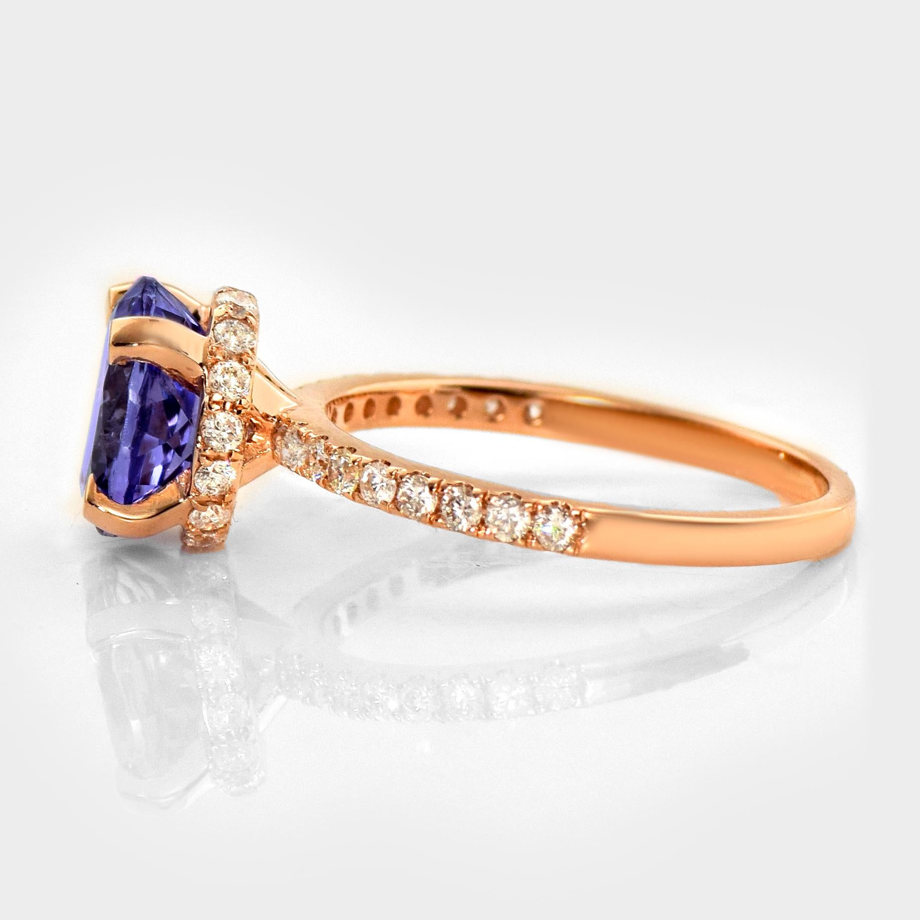 IGI 14K 2.67 Ct Natural Tanzanite&Diamonds Antique Engagement Ring For Sale 1