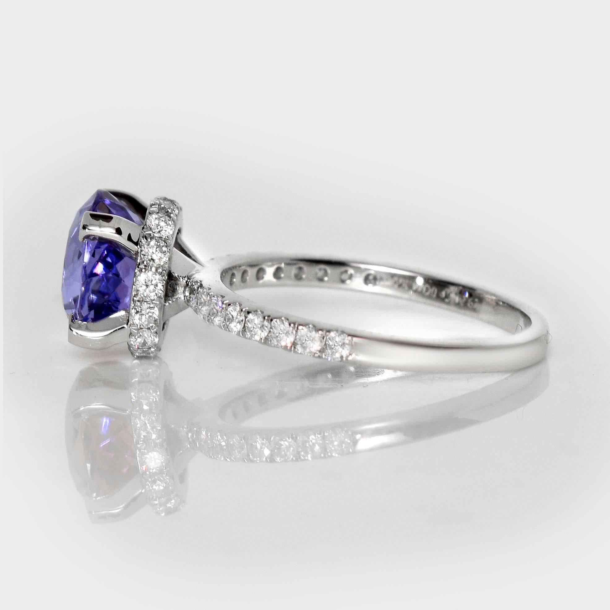 IGI 14K 2.67 Ct Natural Tanzanite&Diamonds Antique Engagement Ring For Sale 1