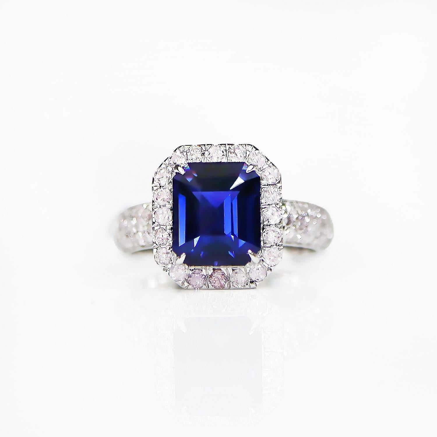 Contemporary IGI 14K 2.90 Ct Color Change Blue Spinel&Pink Diamonds Antique Engagement Ring For Sale