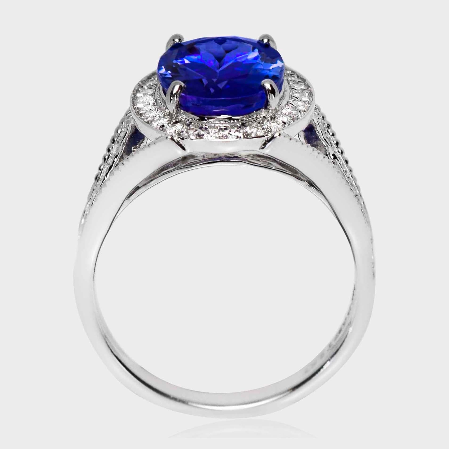 IGI 14K 3.62 Ct Natural Vivid Violet Tanzanite&Diamonds Anillo de compromiso antiguo en Nuevo estado para la venta en Kaohsiung City, TW
