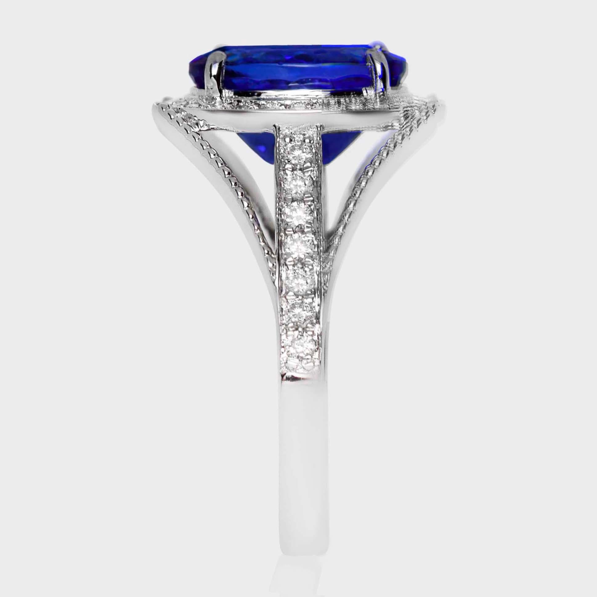 De las mujeres IGI 14K 3.62 Ct Natural Vivid Violet Tanzanite&Diamonds Anillo de compromiso antiguo en venta