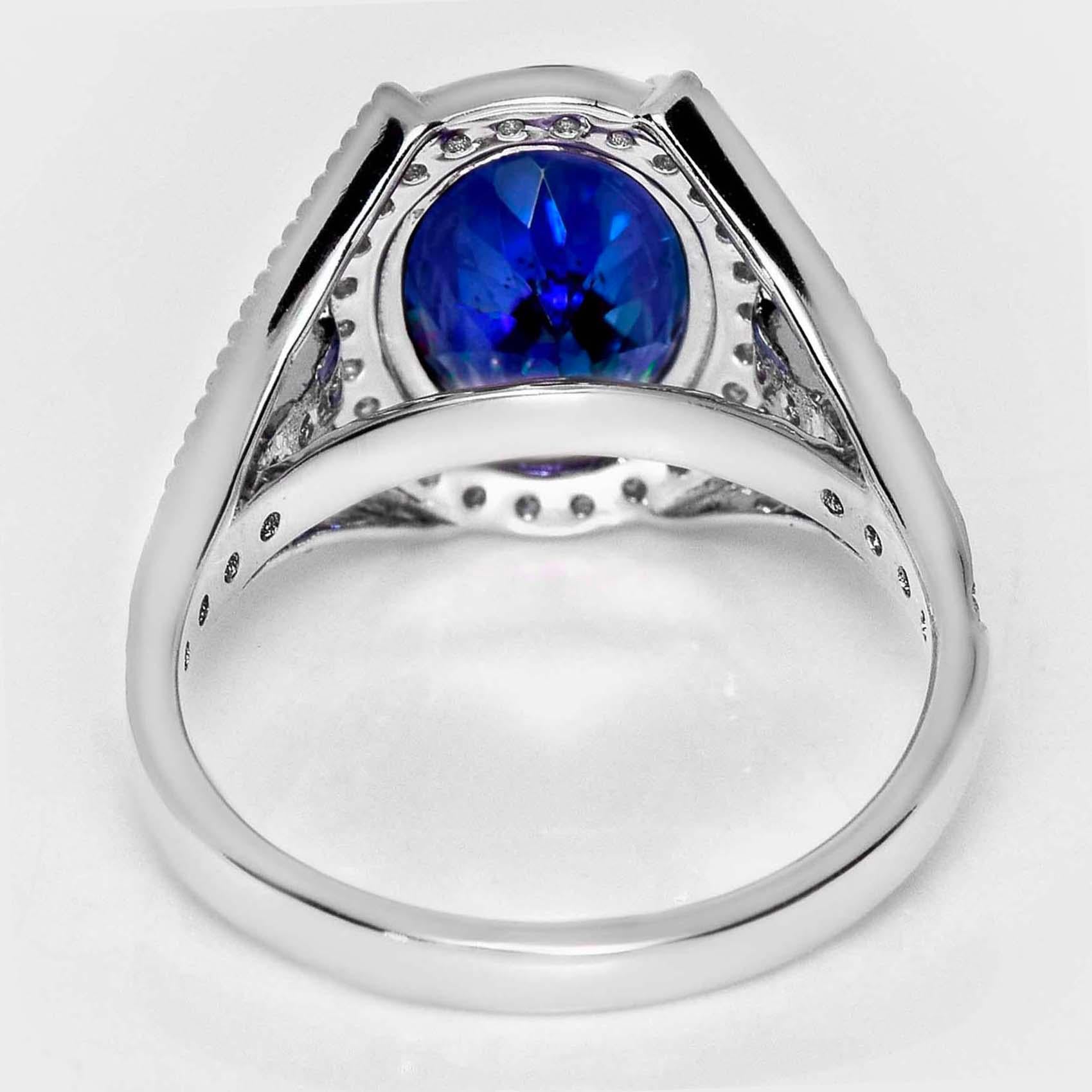 IGI 14K 3.62 Ct Natural Vivid Violet Tanzanite&Diamonds Anillo de compromiso antiguo en venta 1