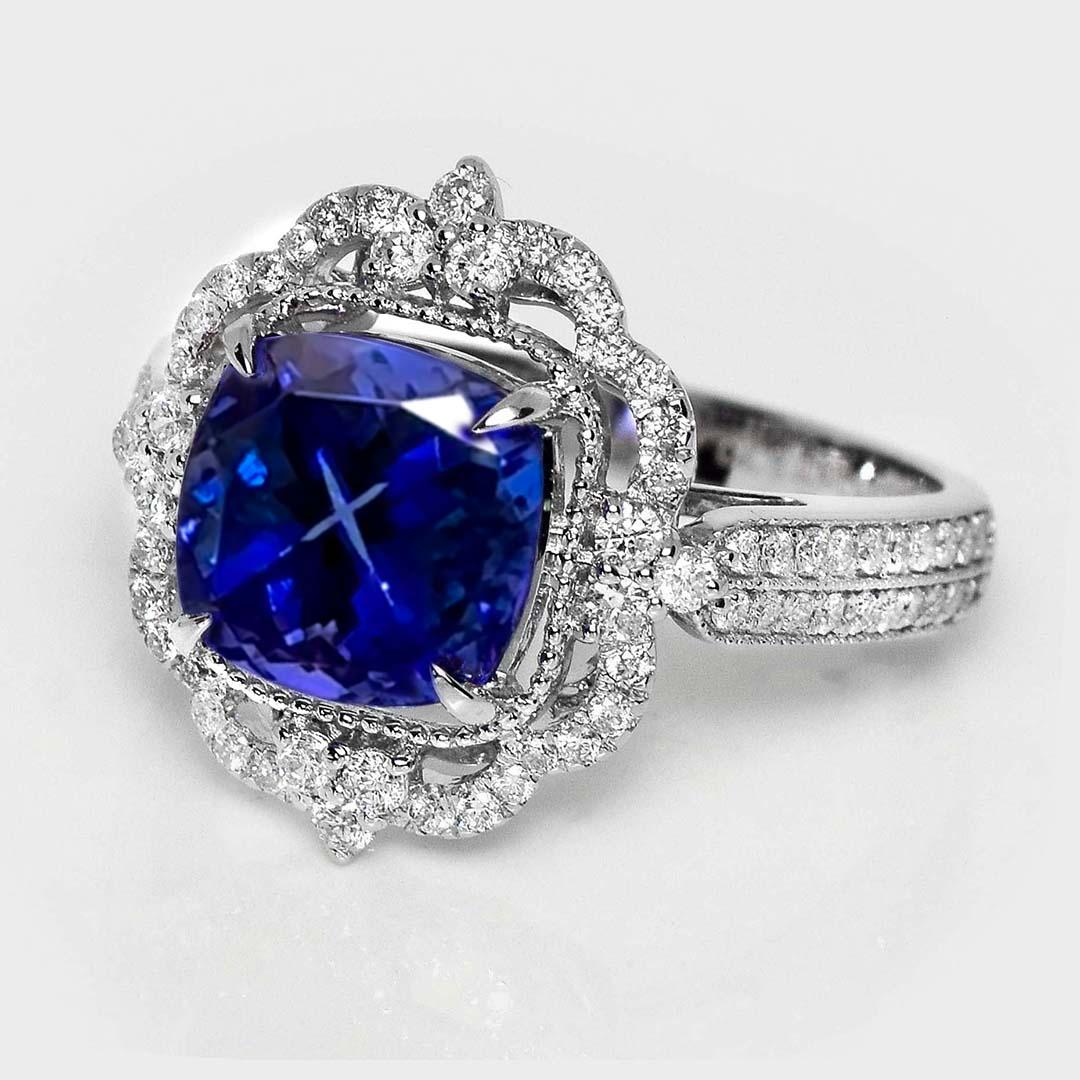 Contemporain IGI 14K 3.70 Ct Natural Vivid Diamonds Tanzanite&Diamonds Antique Engagement Ring en vente