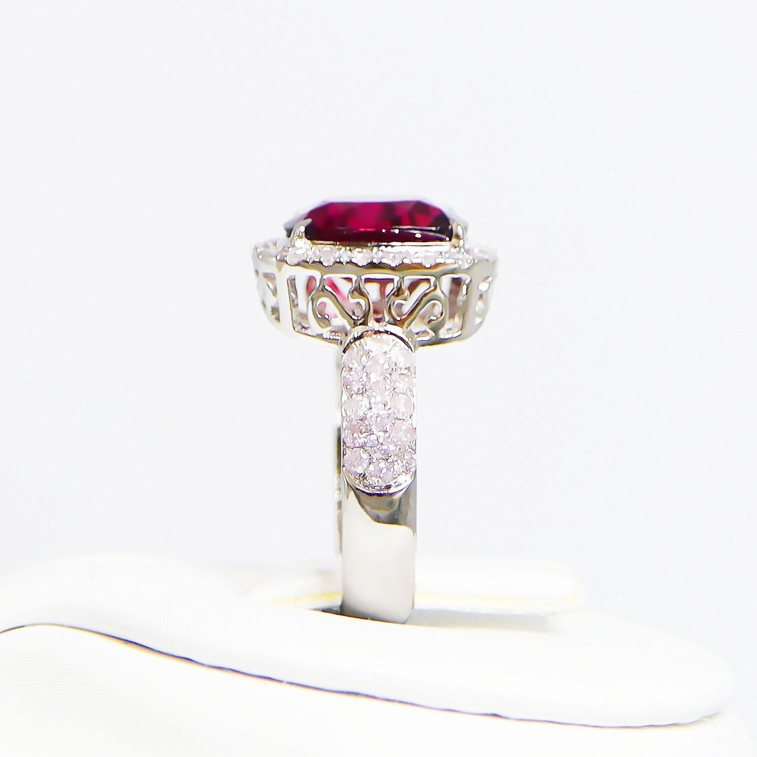 IGI 14K 3.72 Ct Red Garnet&Pink Diamonds Antique Art Deco Style Engagement Ring For Sale 2