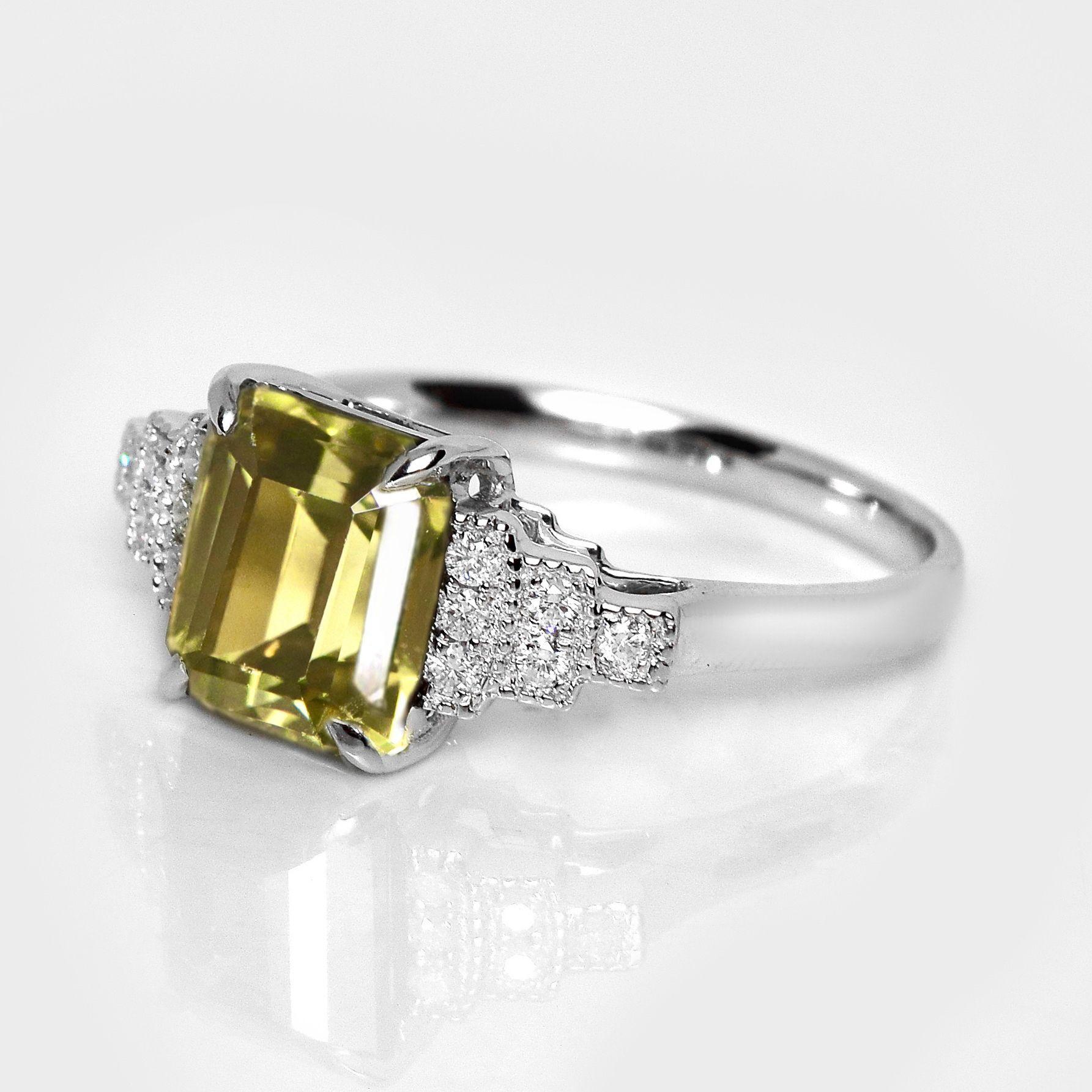 IGI 14K 3,95 qt Circón verde vivo natural Anillo de compromiso Art Decó antiguo Contemporáneo en venta