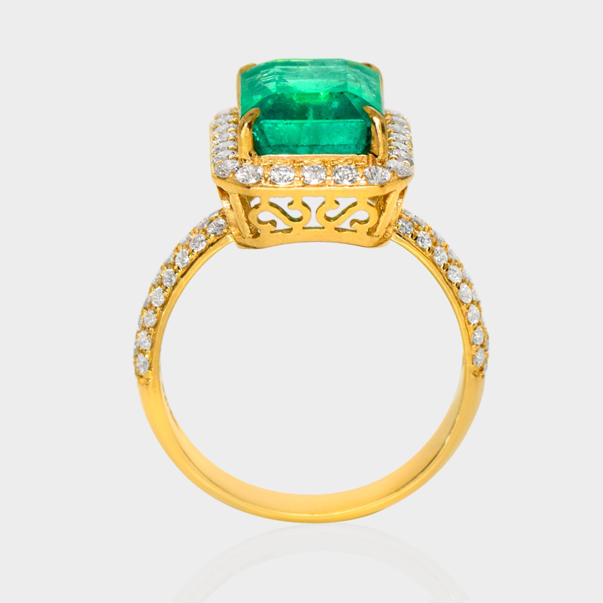 IGI 14K 4.04 Ct Natural Emerald&Diamonds Antique Engagement Ring In New Condition For Sale In Kaohsiung City, TW