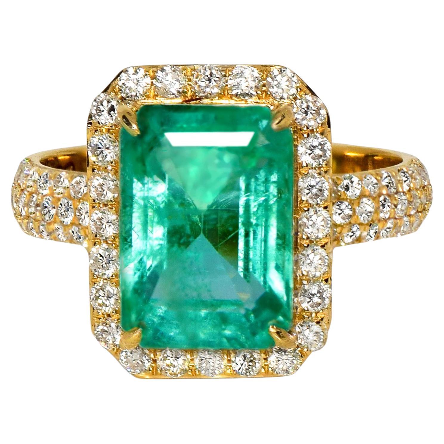 IGI 14K 4.04 Ct Natural Emerald&Diamonds Antique Engagement Ring For Sale