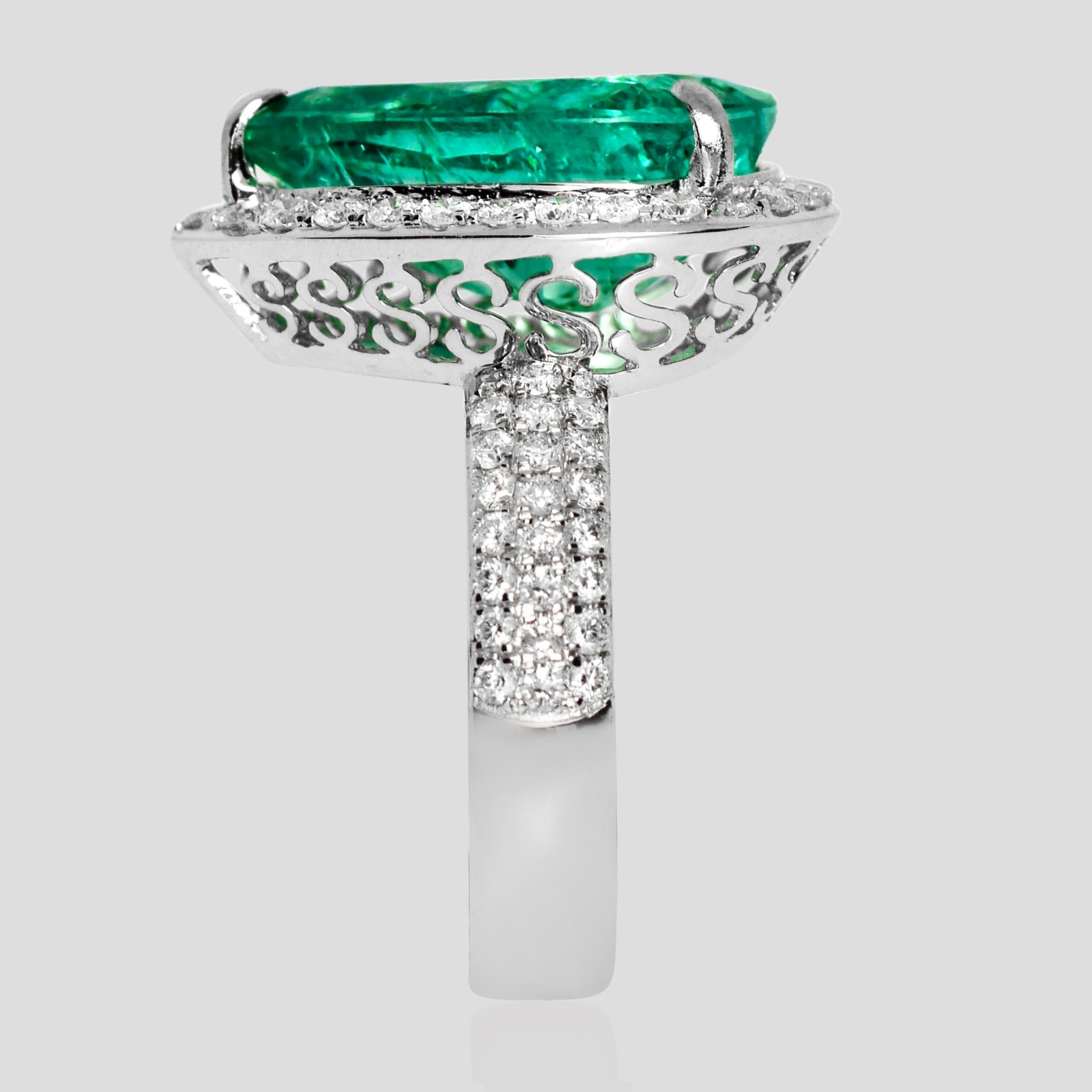 da uomo o donna Anello di fidanzamento antico IGI 14K 4,87 Ct Colombia Color Smeraldo e diamanti in vendita