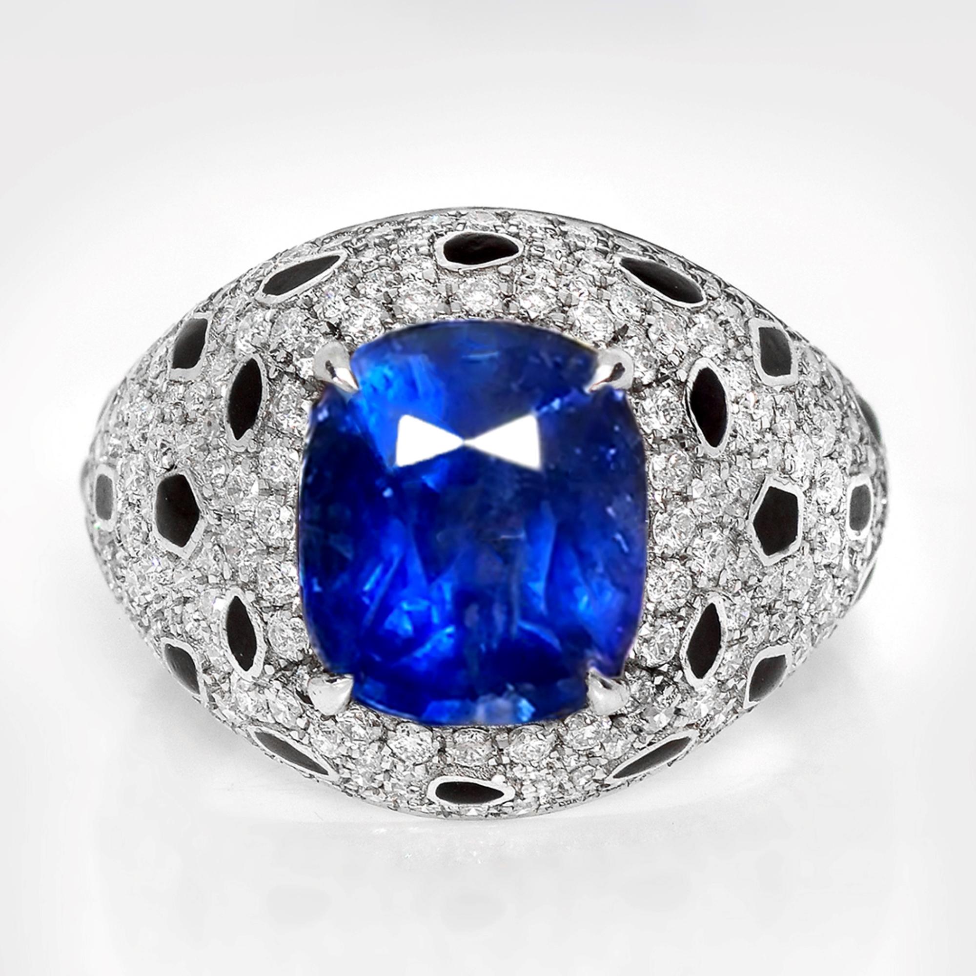 *Anillo de compromiso de zafiro azul intenso y diamantes naturales de Sri Lanka de 14 quilates y 4,96 quilates *IGI

Zafiro azul vivo natural de Ceilán certificado por el IGI  con un peso de 4,96 ct engastado en la banda de oro blanco de 18 quilates