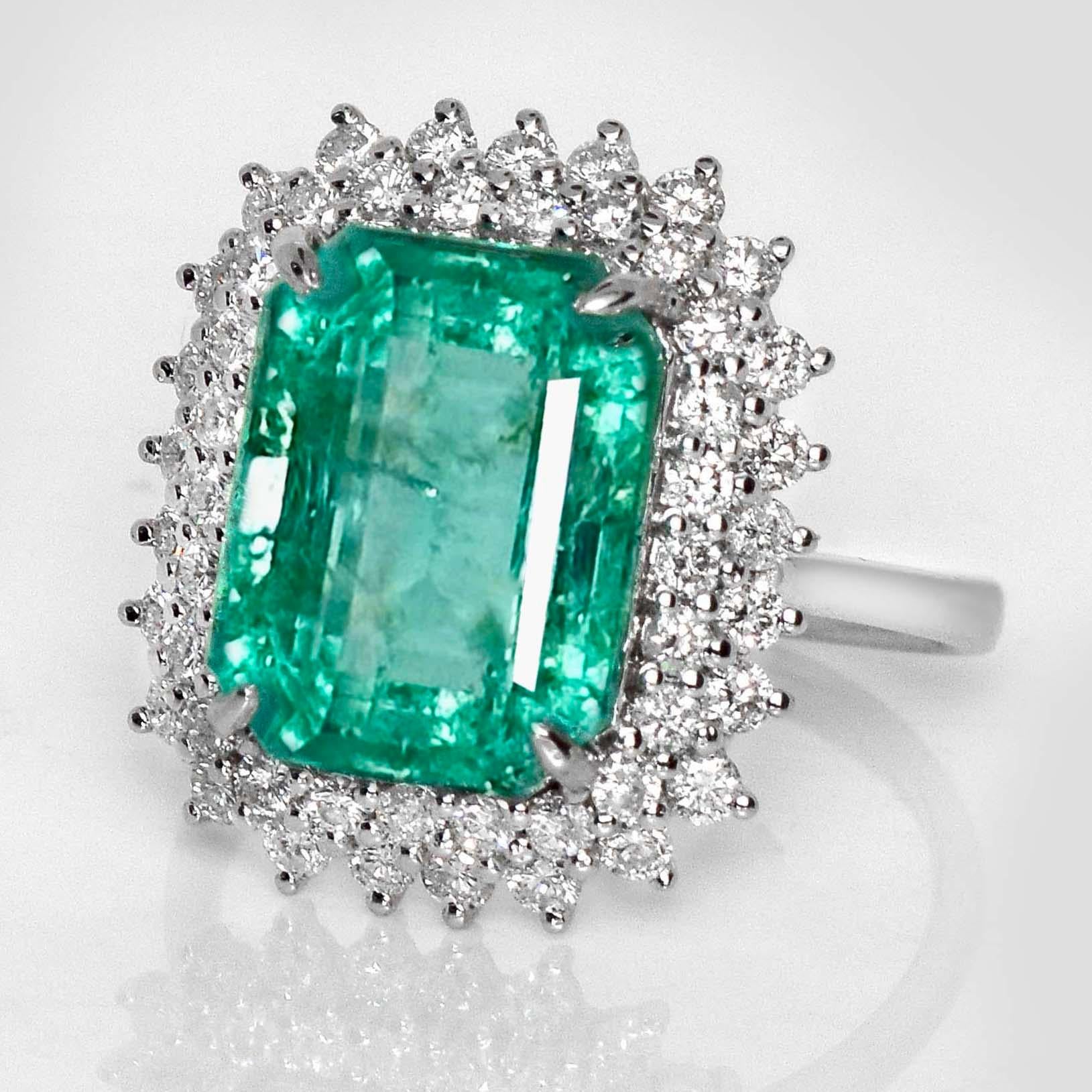 Contemporary IGI 14K 6.19 Ct Natural Emerald&Diamonds Antique Engagement Ring
