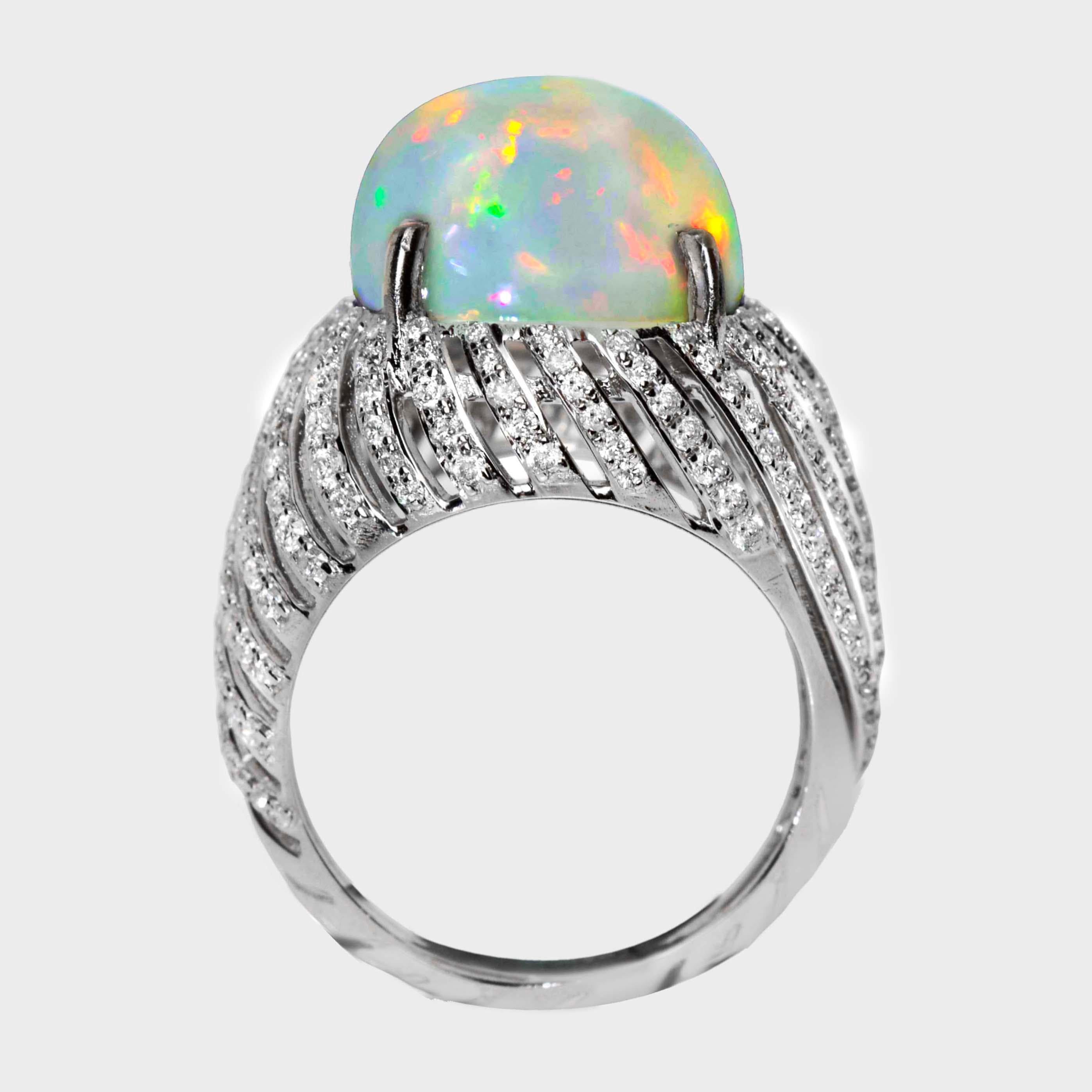 IGI 14K 8.24 ct  Natural Color Play Opal Diamonds Antique Engagement Ring In New Condition For Sale In Kaohsiung City, TW